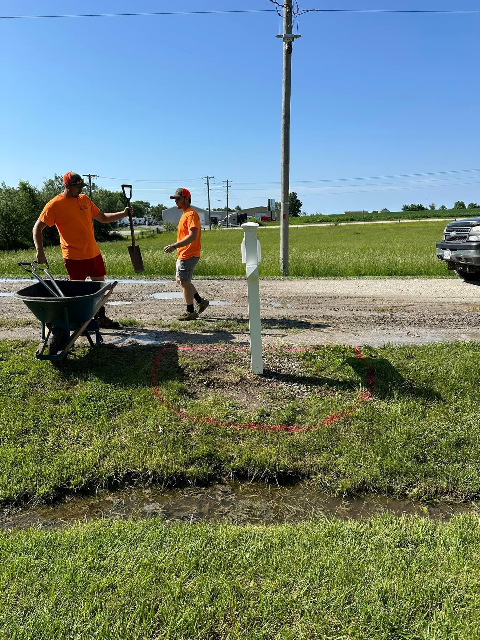  for Thomas' Lawn Care in Maryville, MO