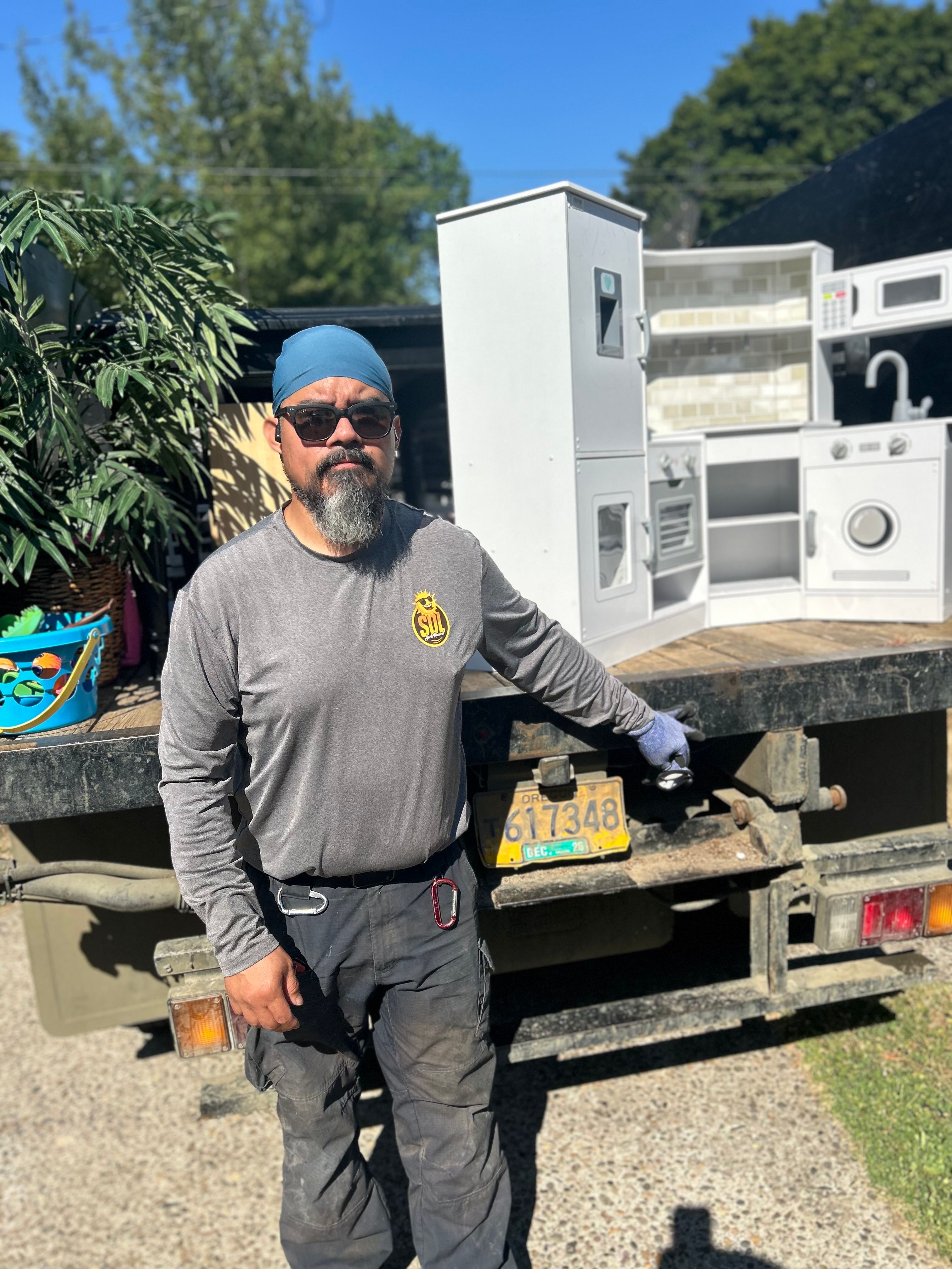  for Sol Junk Removal in Independence, OR