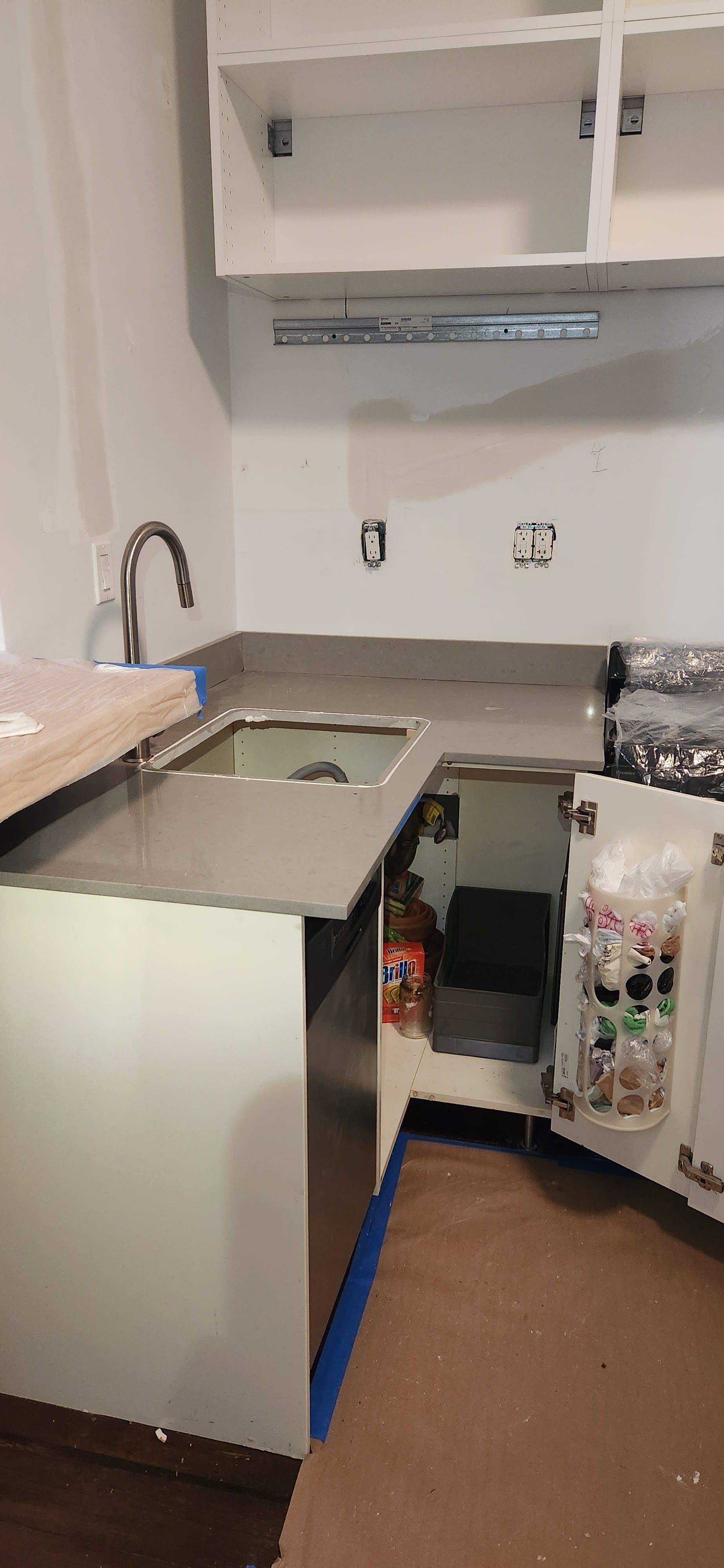  for Arpi & Alvarado Painting and Repair in Brooklyn, NY
