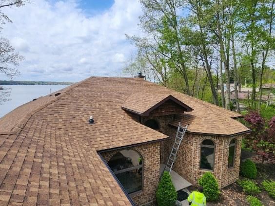  for Schelfo Roofing in Hamilton, IN