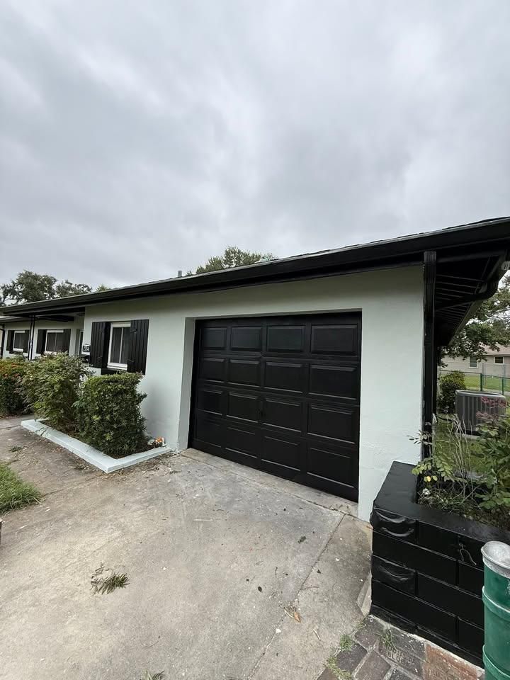  for Escorpio Painting in Tampa, FL