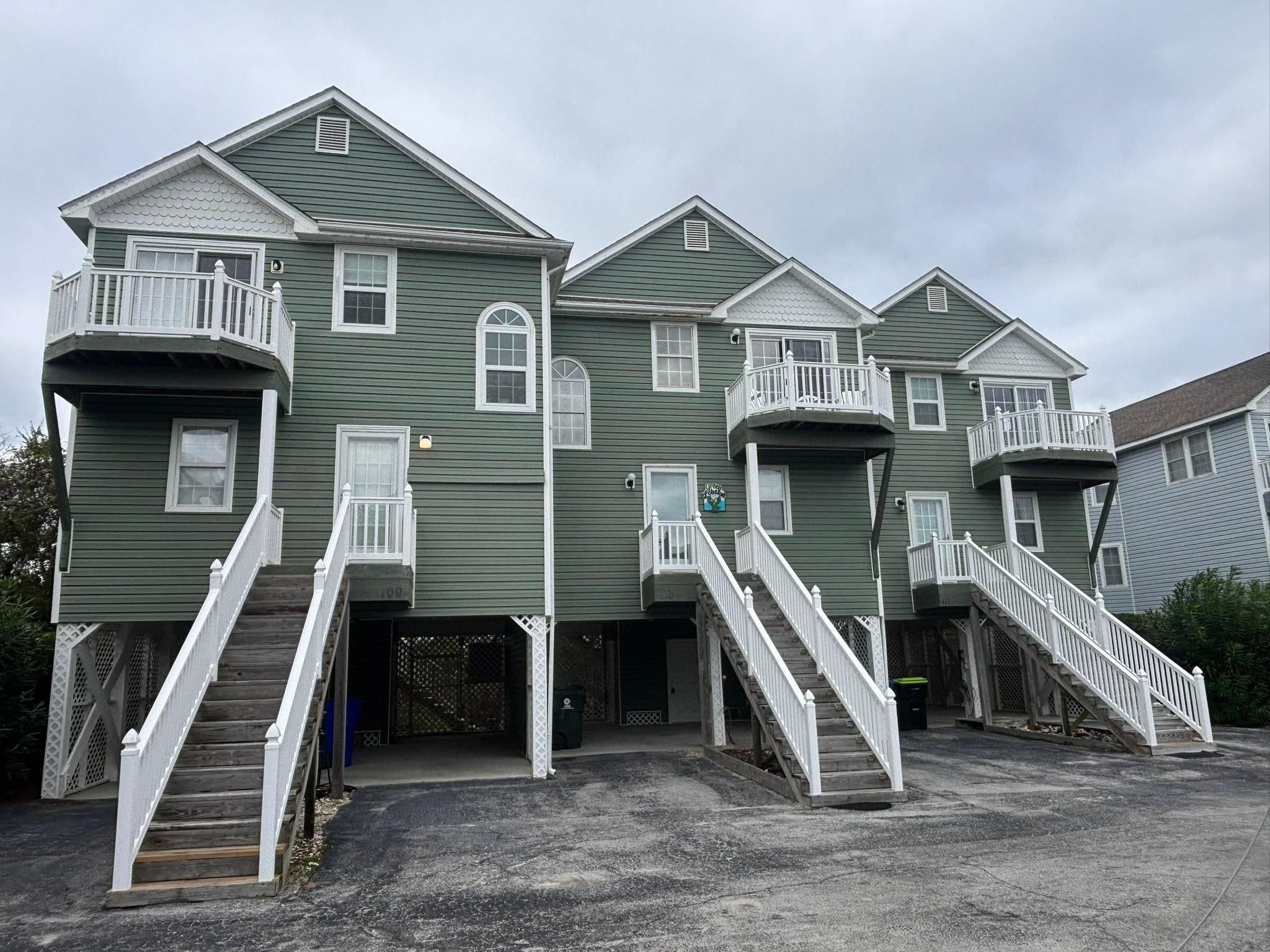  for Living Stream Pressure Washing in Wilmington, NC