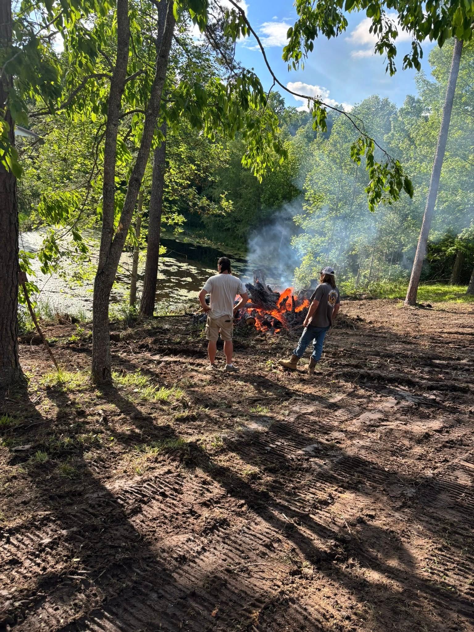  for Mountain Land Services LLC. in Oneida, TN