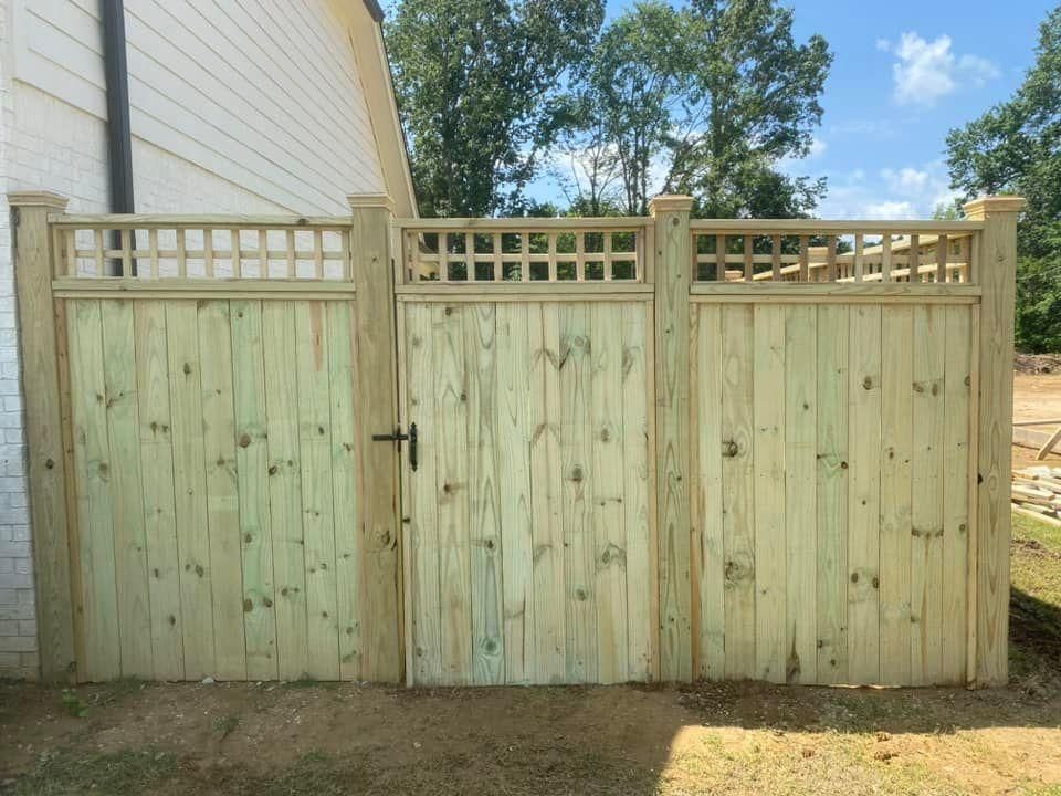  for Manning Fence, LLC in Hernando, MS