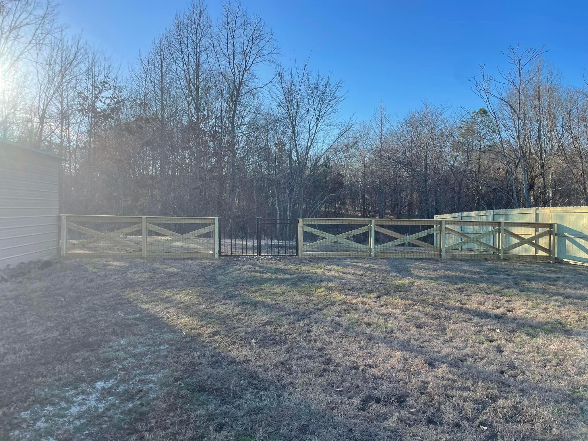  for Manning Fence, LLC in Hernando, MS