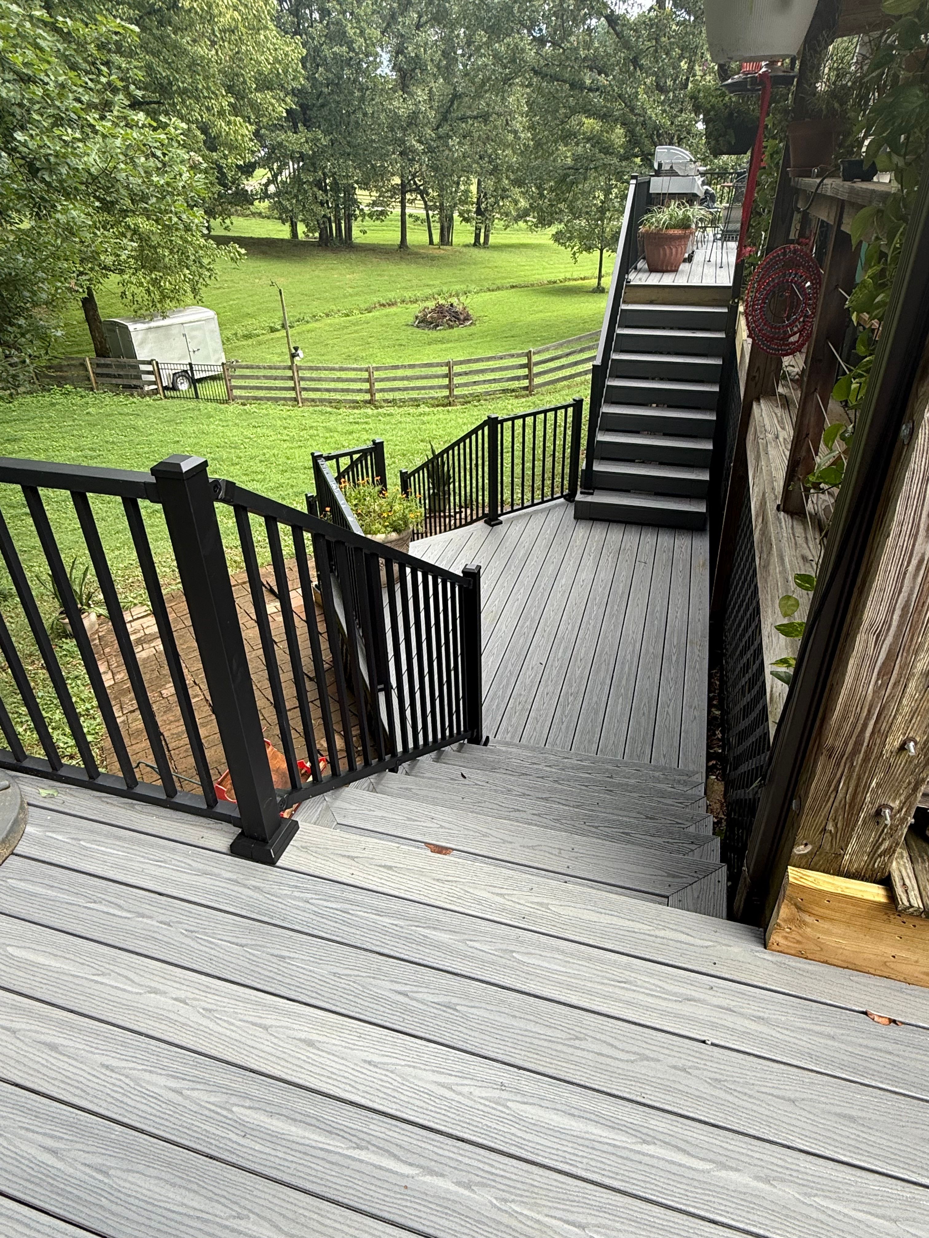  for Deck Escapes and Outdoor Living in Knoxville, TN