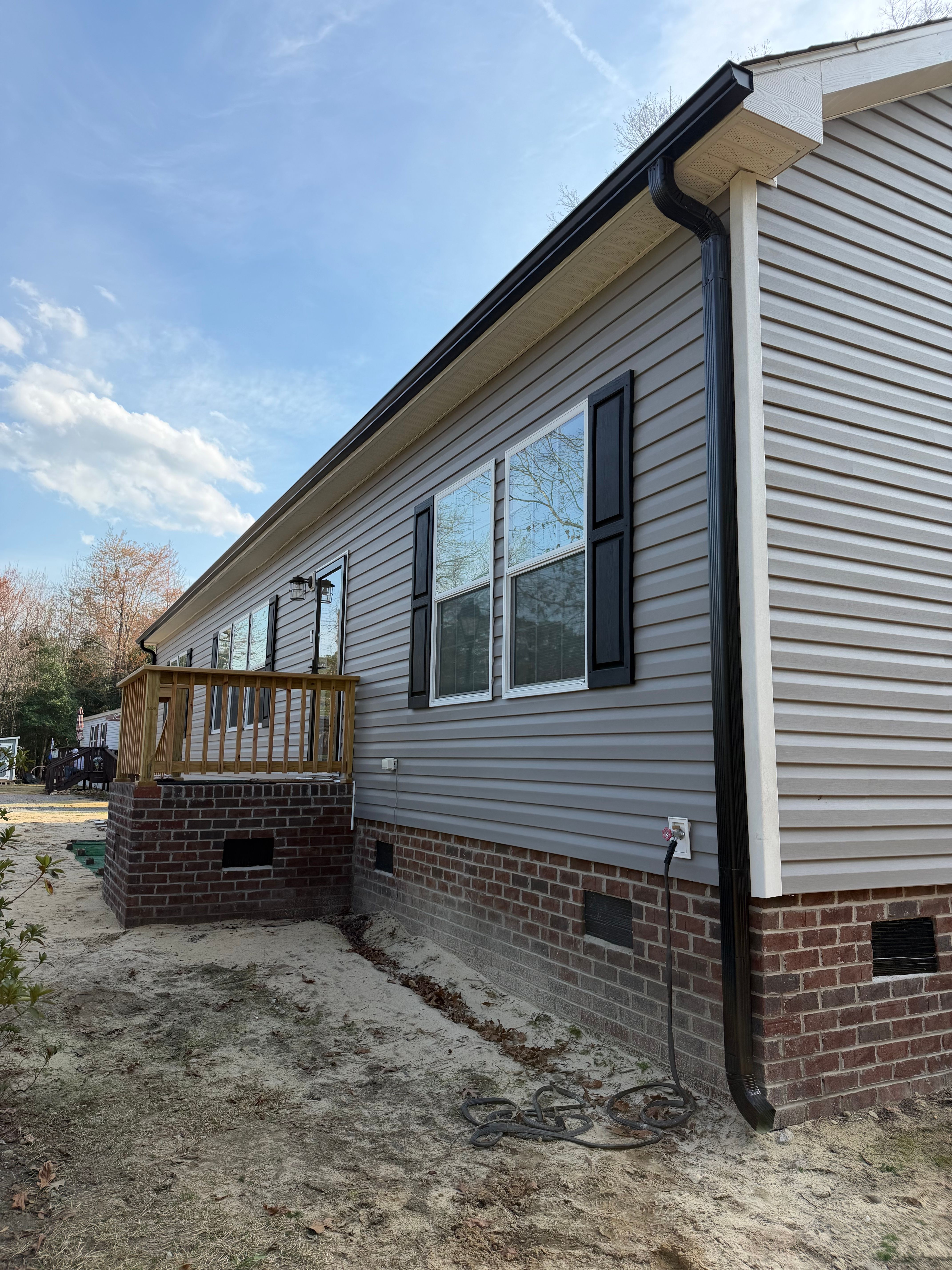  for Lee’s Hill Top Contracting in Oxford, NC