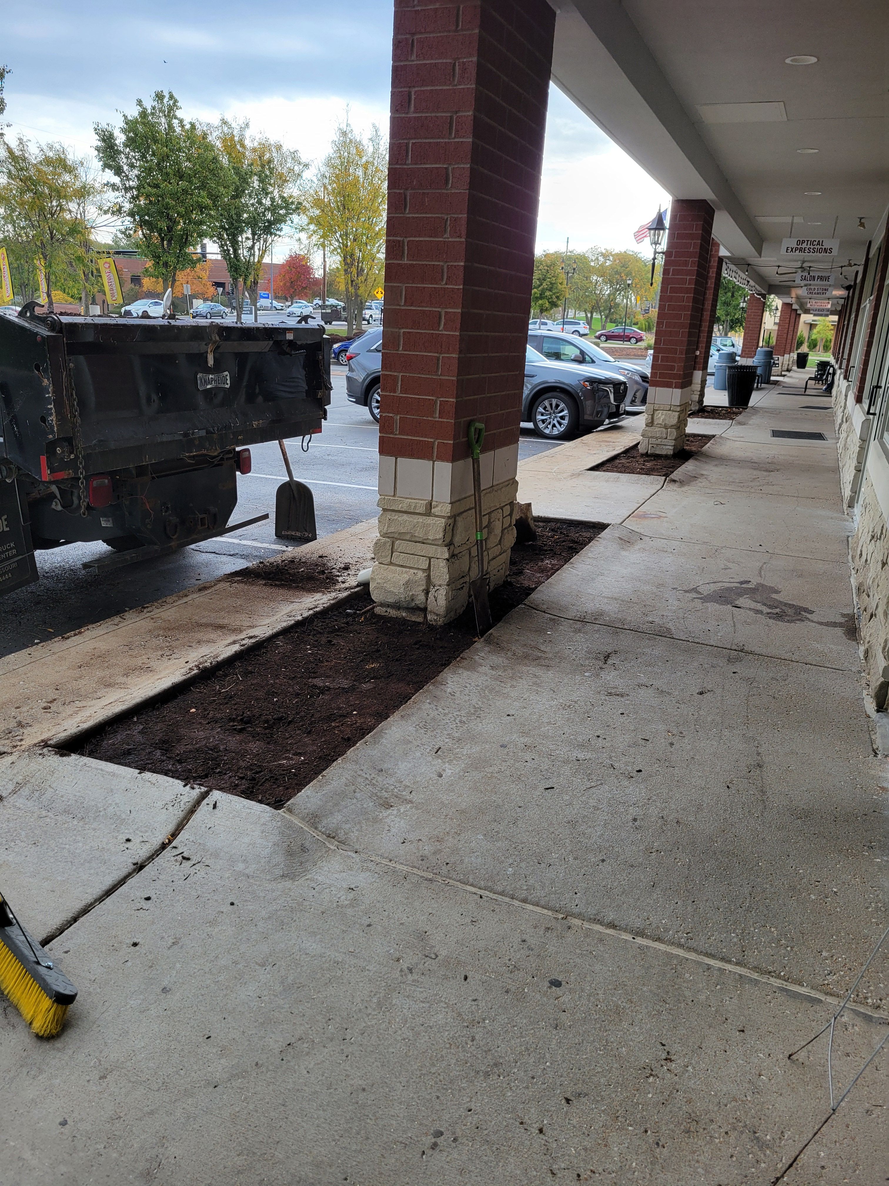  for Contemporary Landscape in St. Louis, MO