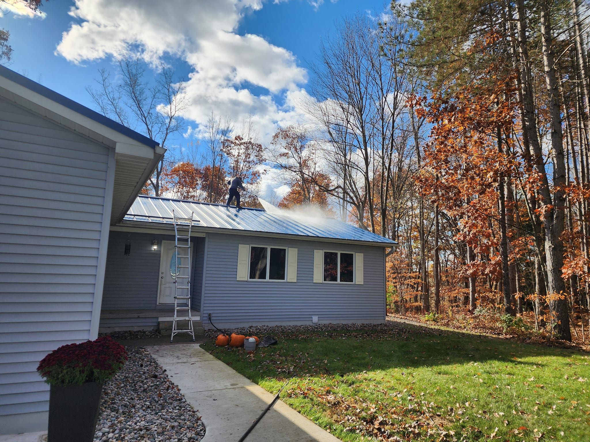  for D & E Power Washing in Mt Pleasanr, MI