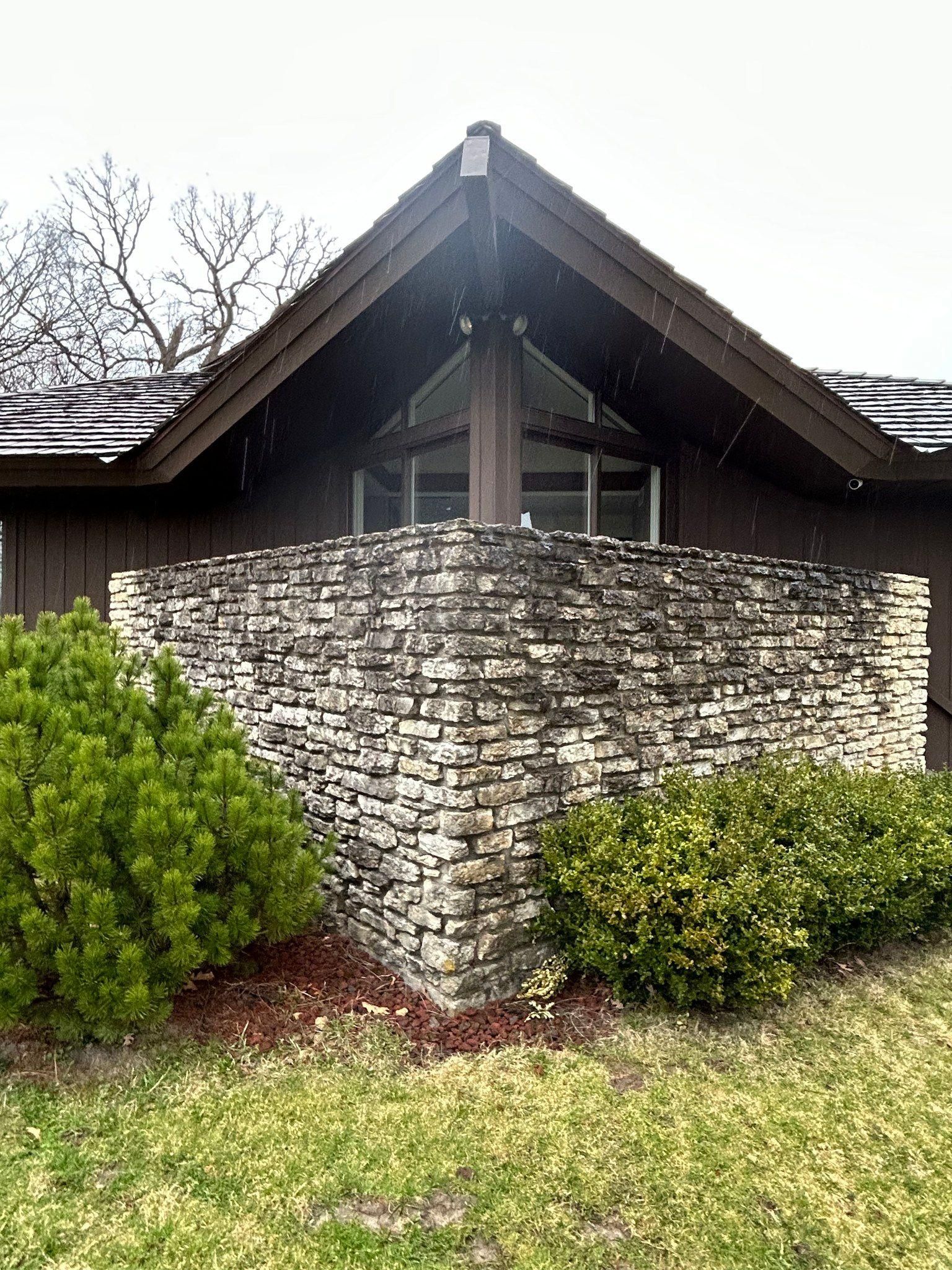 Home Softwash for J&J Power Washing and Gutter Cleaning in Sycamore, IL