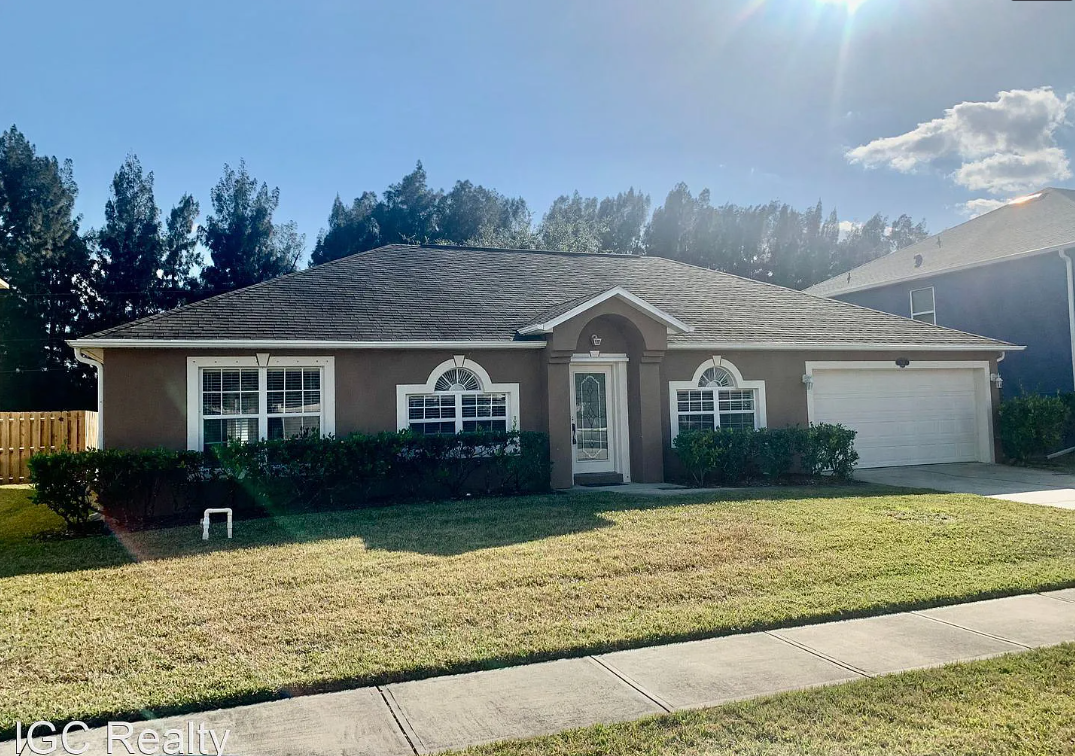  for Space Coast Property Maintenance and Management LLC in Melbourne, FL