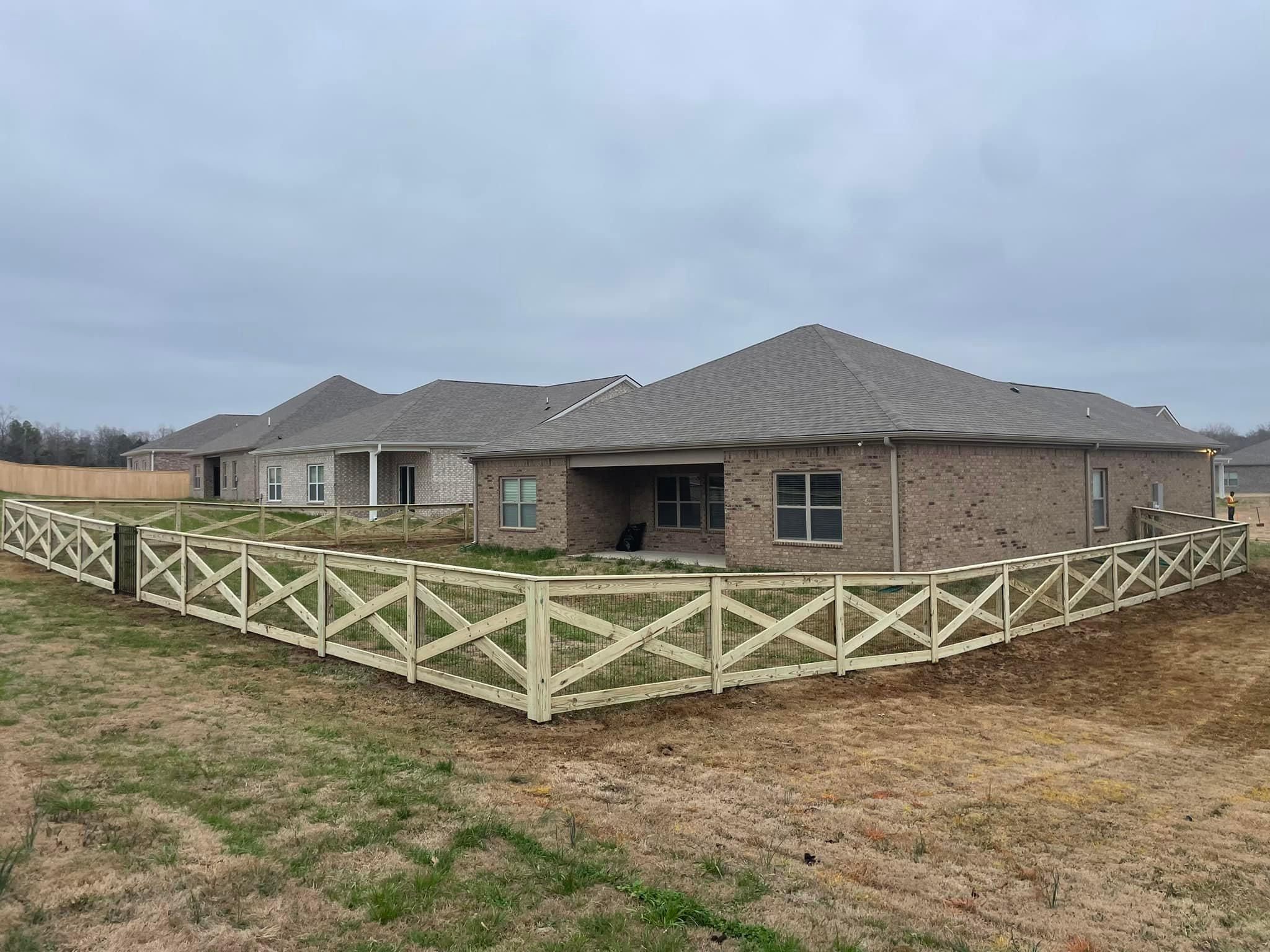  for Manning Fence, LLC in Hernando, MS