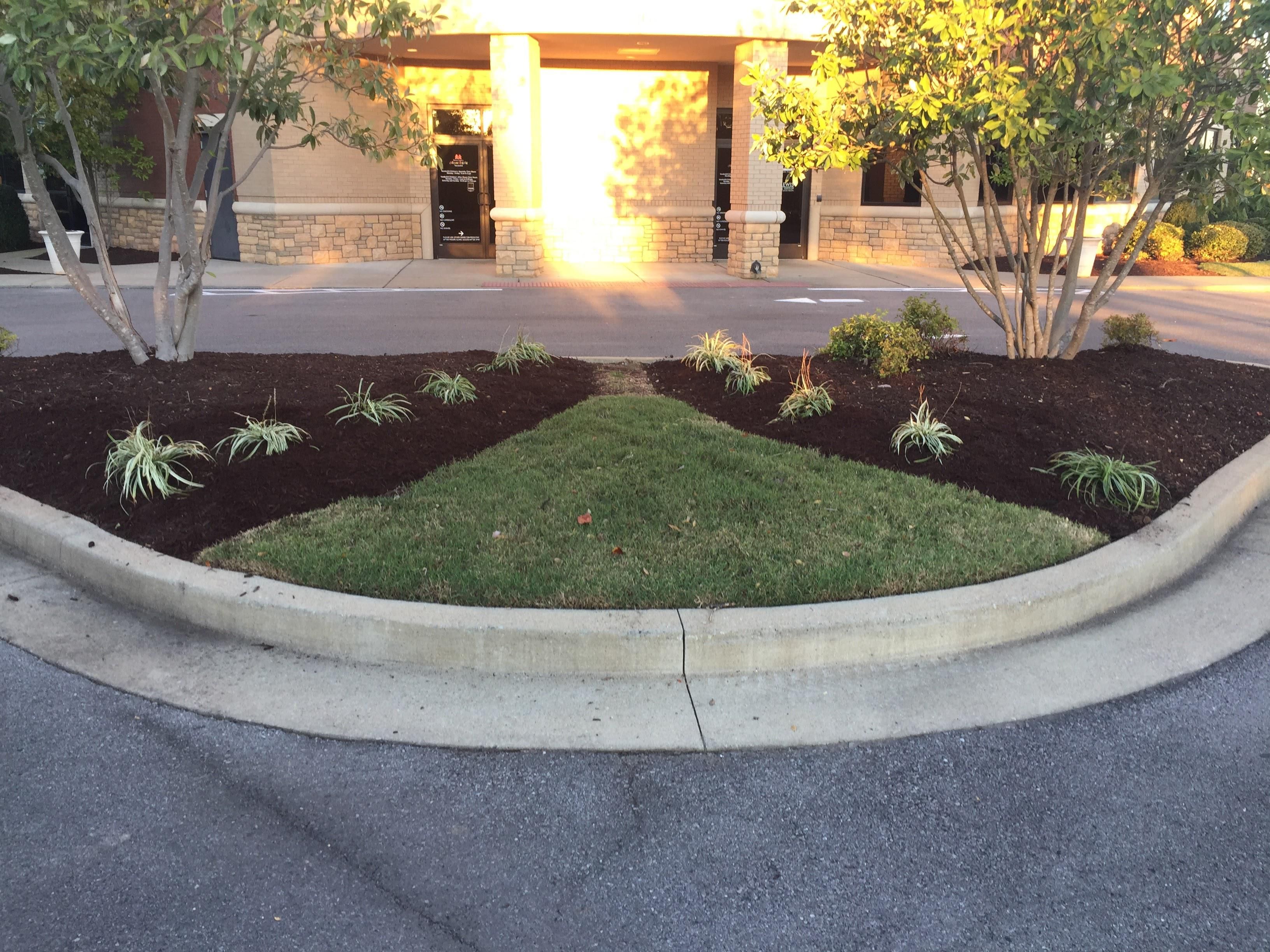  for The Right Price Right Choice Lawn Care Services in Murfreesboro, TN