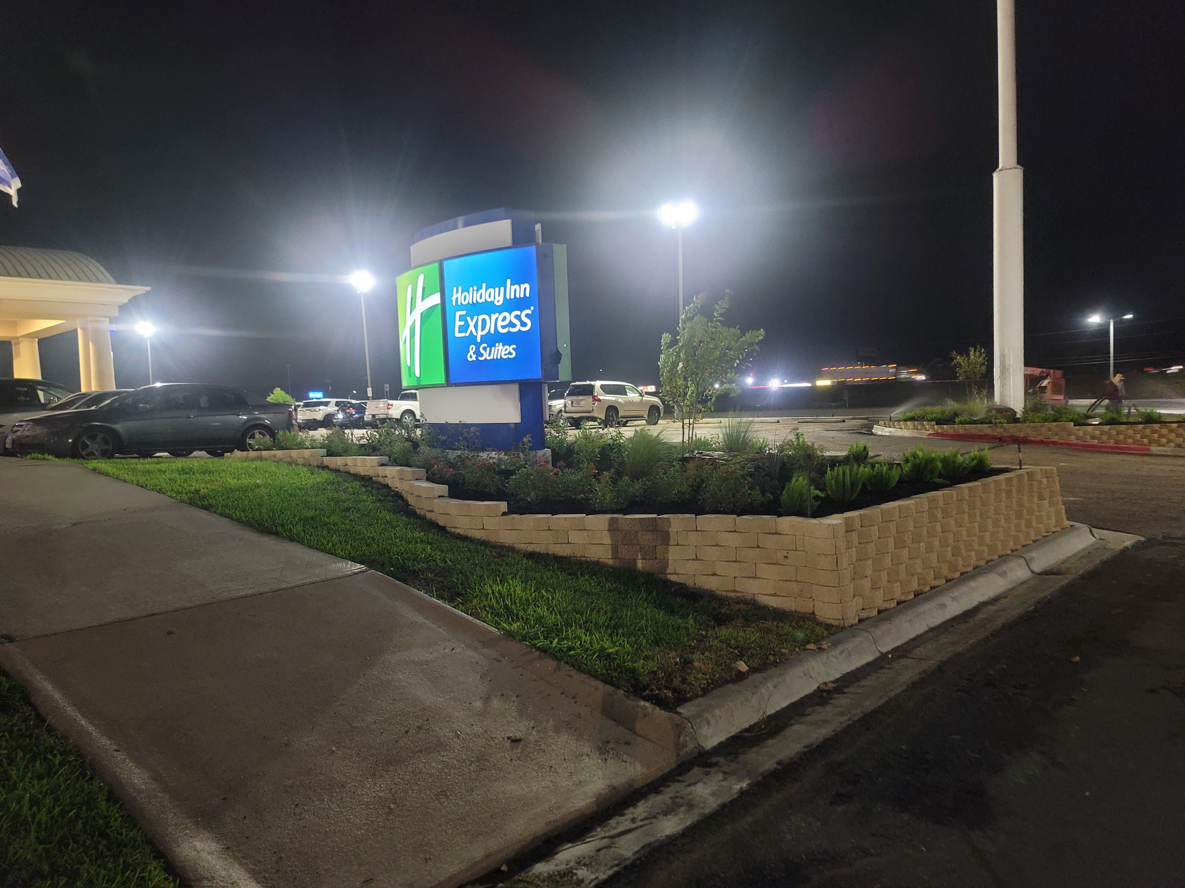  for Right Choice Landscaping LLC in Houston, TX