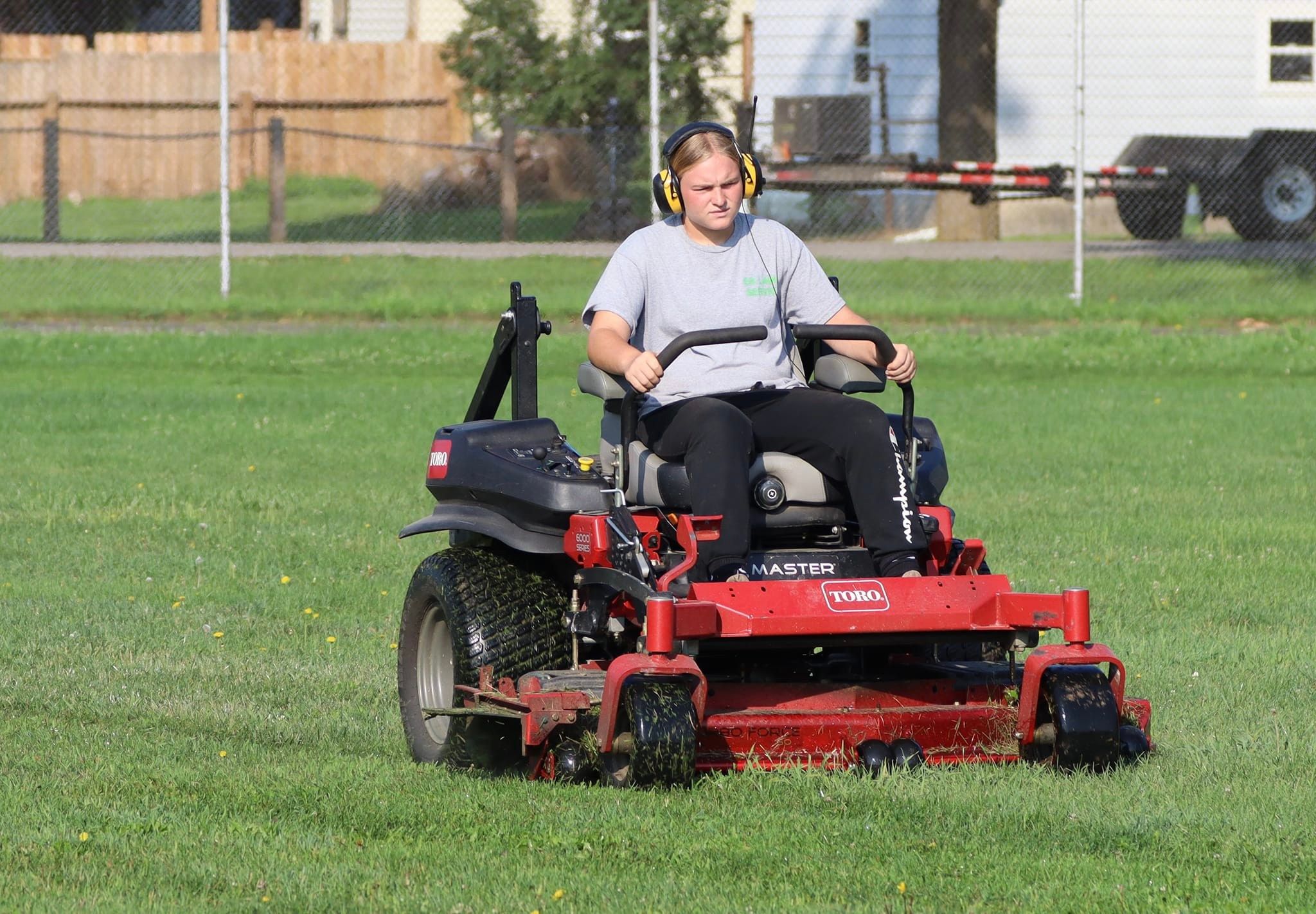 All Photos for ER Lawn Service in Manchester, MI