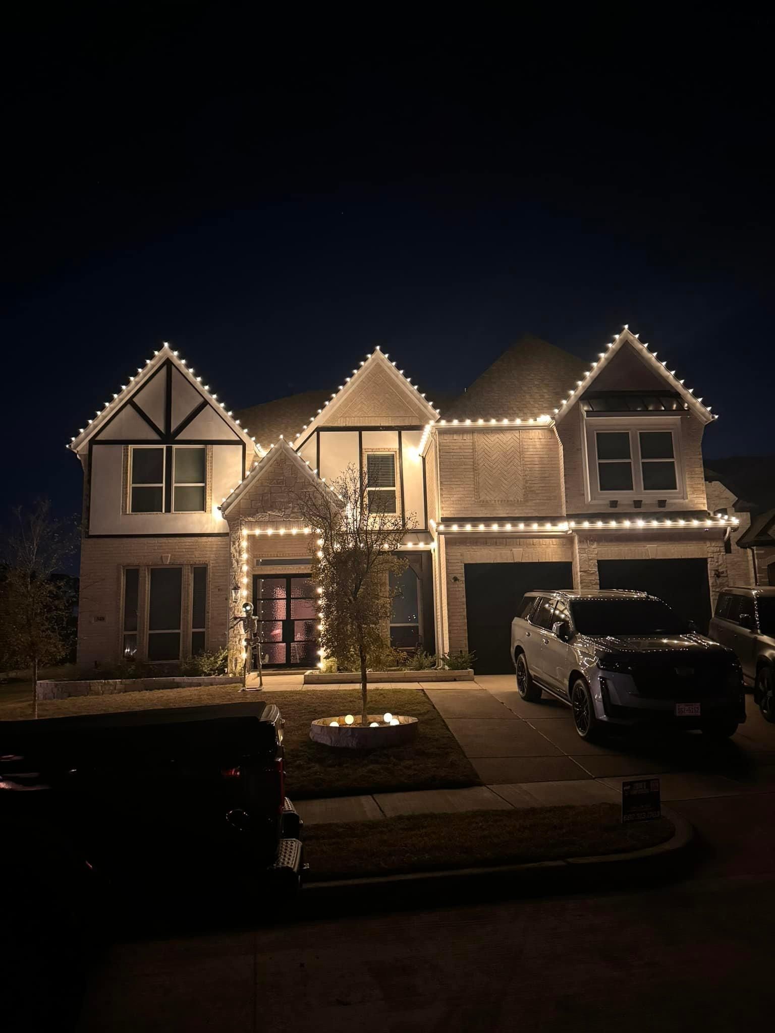  for Mora’s Lawn Services in Crowley,  TX