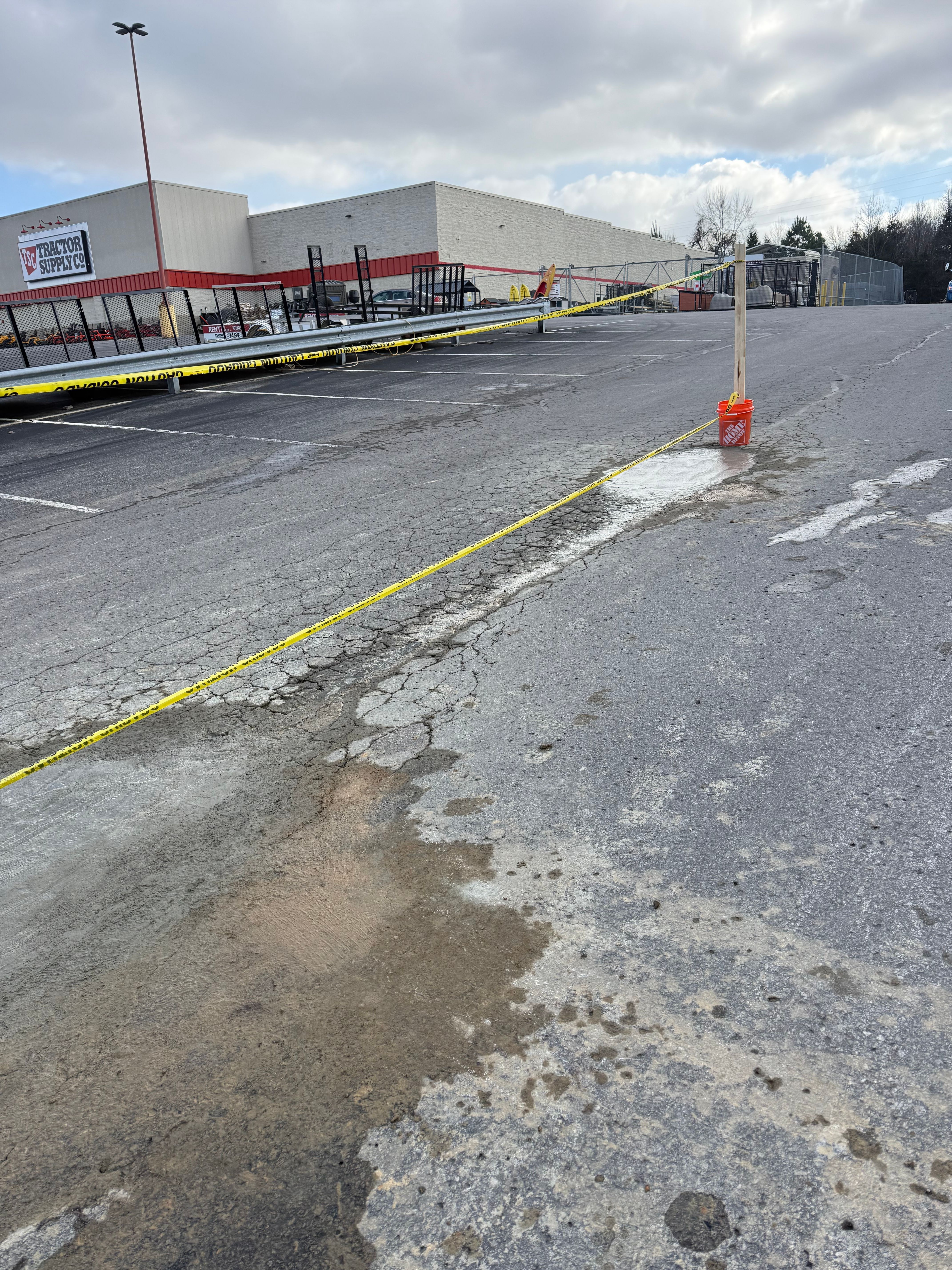  for Cardwell's Contracting in Bowling Green, KY