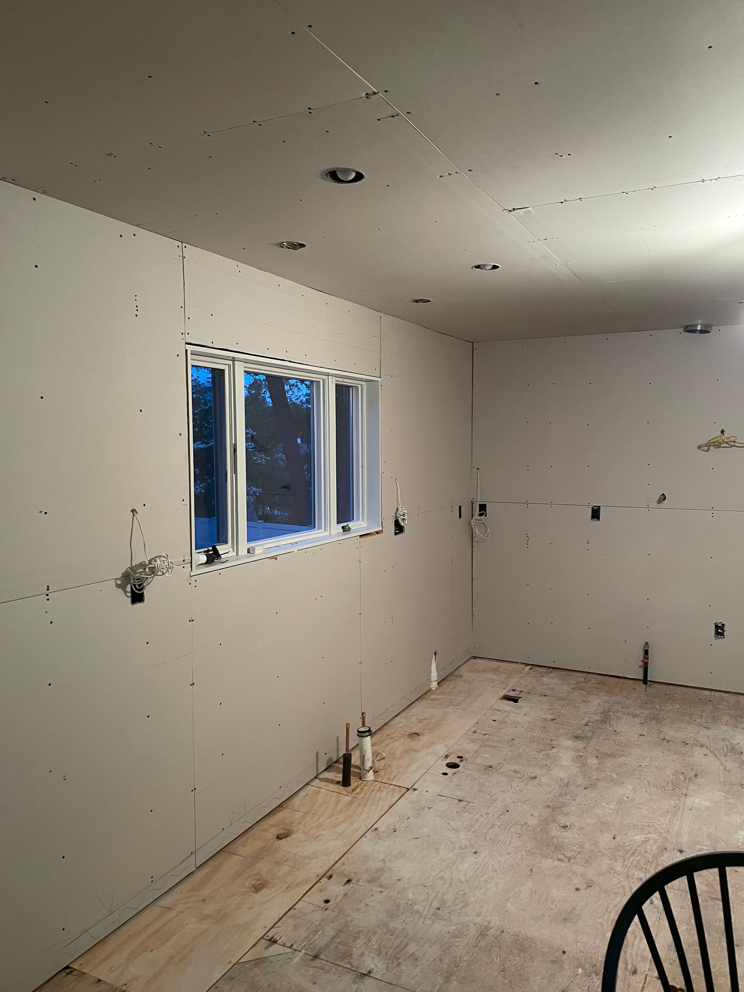  for Make It Right Contracting in East Hampton, NY