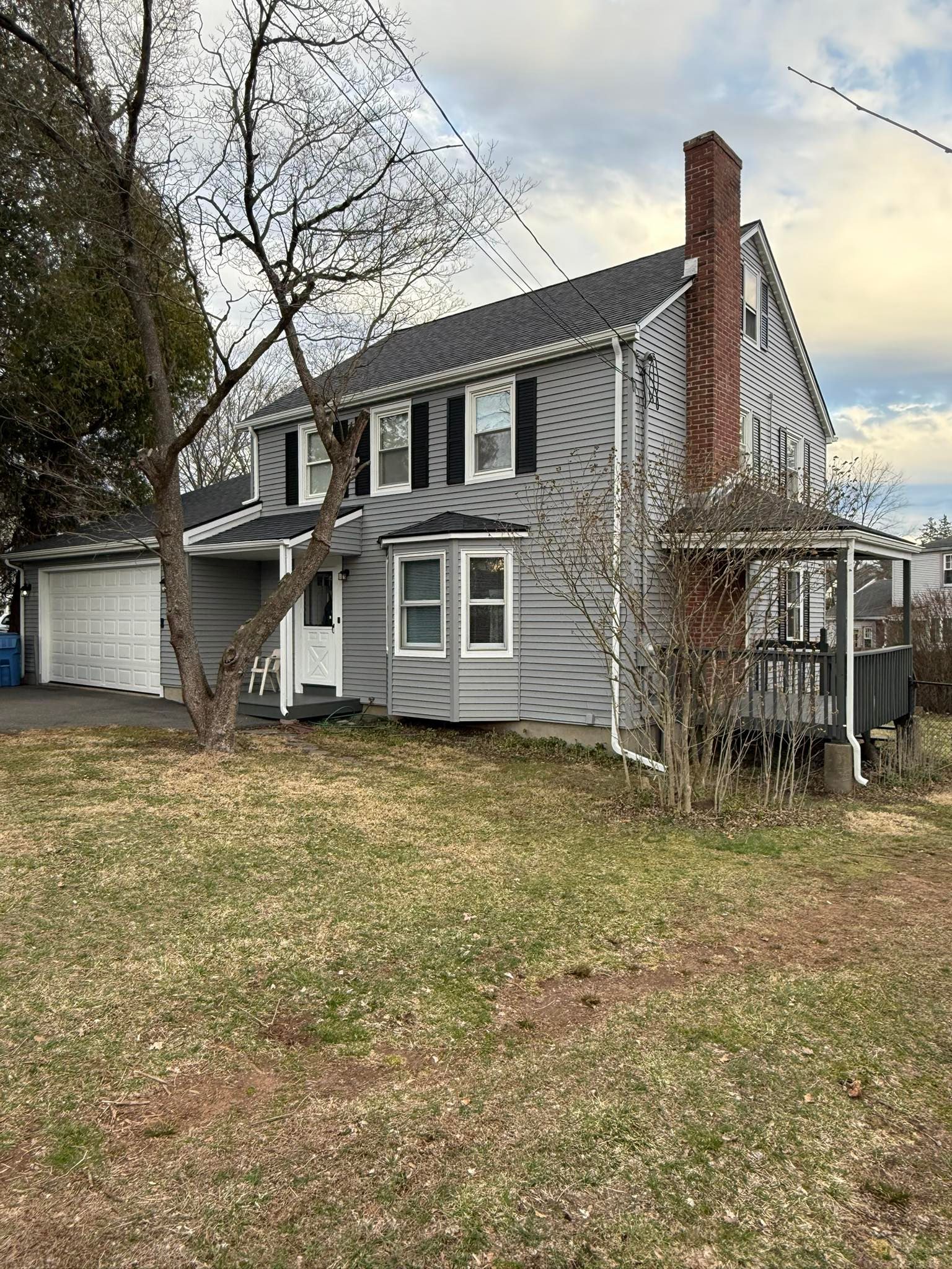 Roofing for Lucky Dog Roofing LLC in Southington, CT