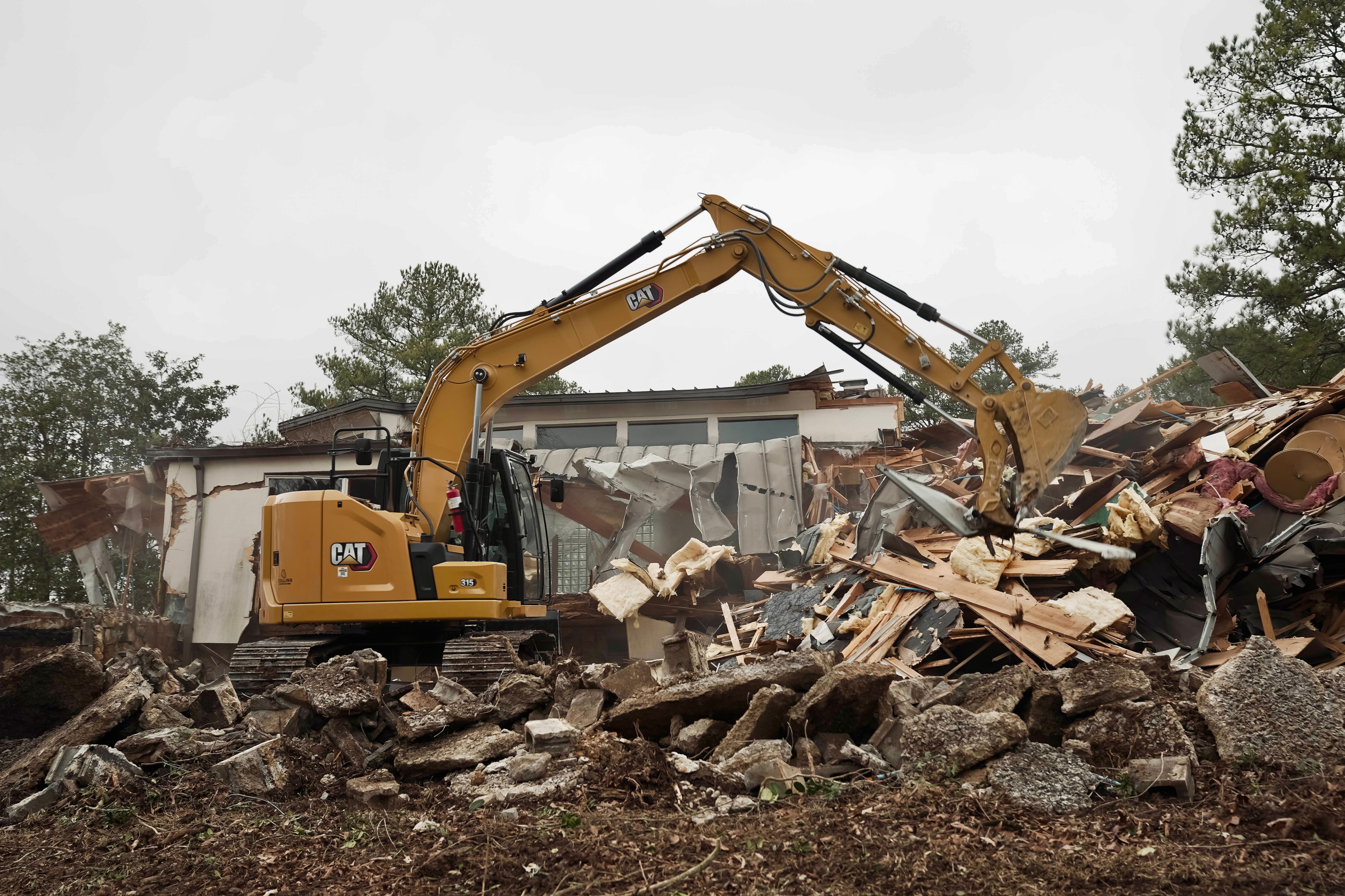  for Collins Constructors in Fyffe, AL