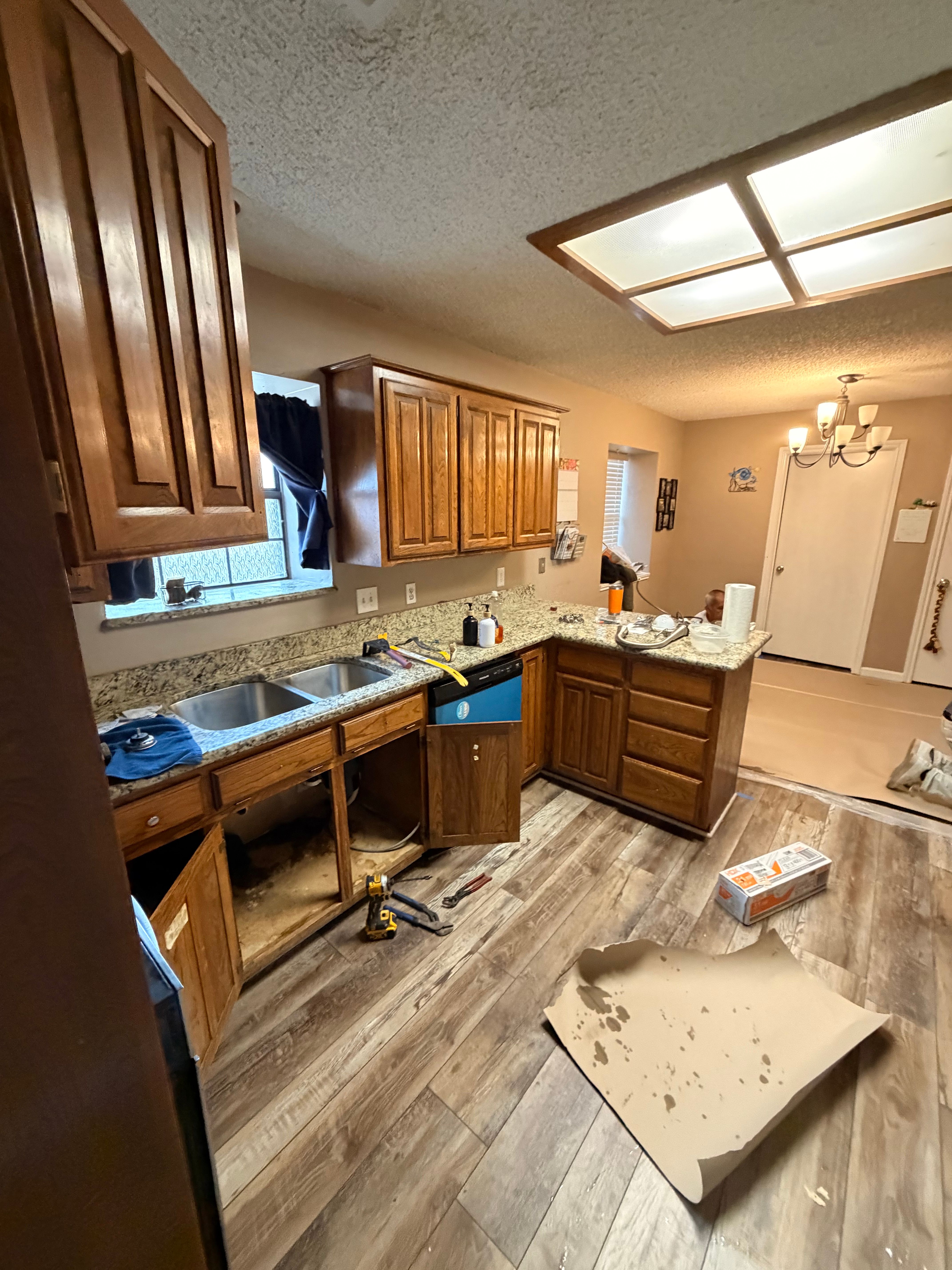  for MJ’s Painting & Remodeling LLC in Irving, TX