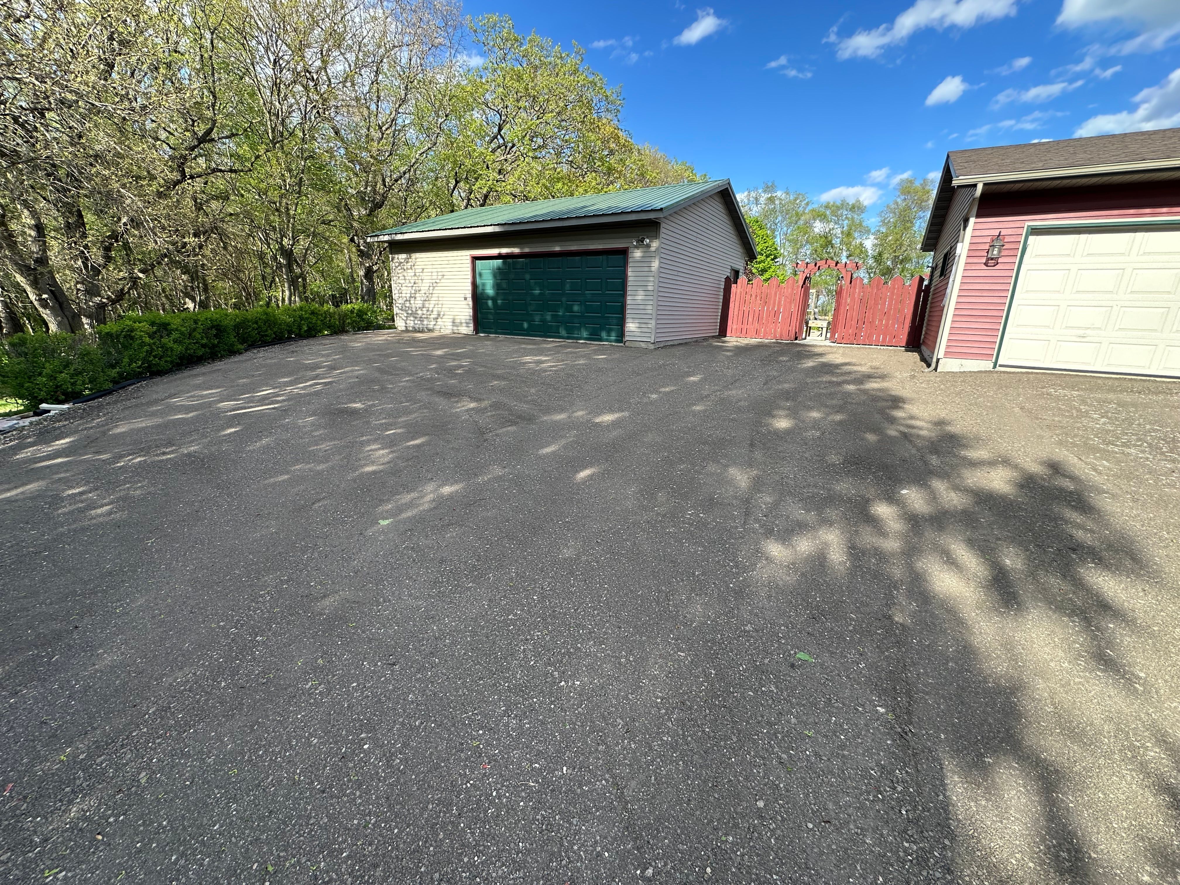  for 608 Earthworks in Marshall, WI