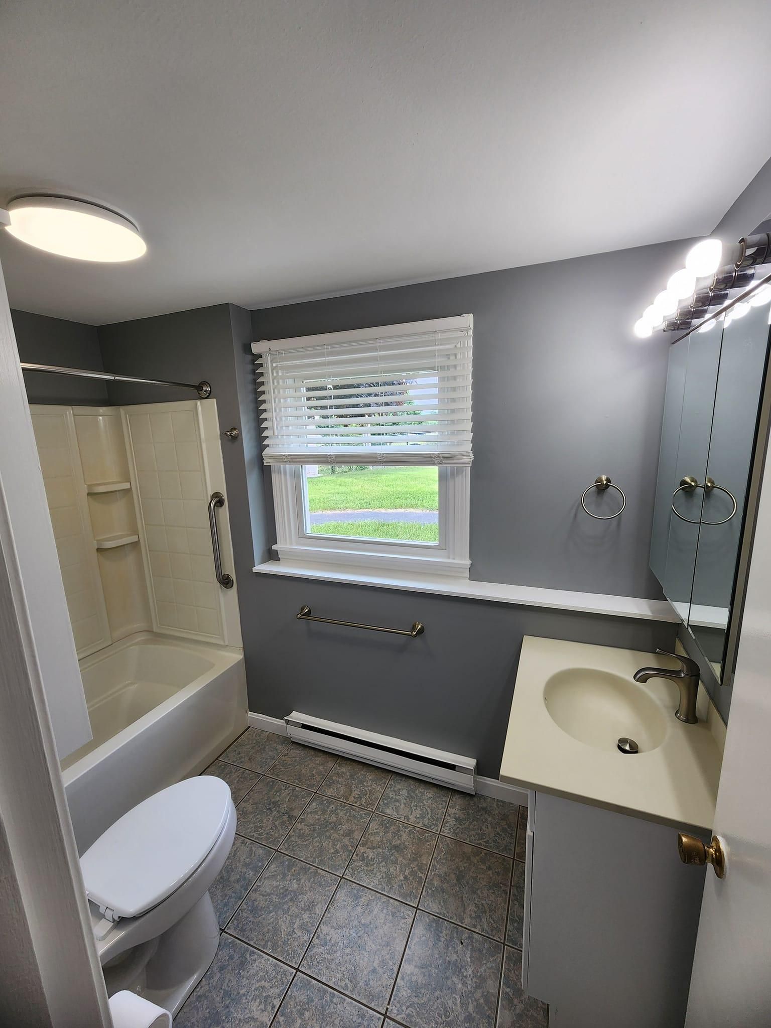  for The Hammer Man Can in Alton, NH