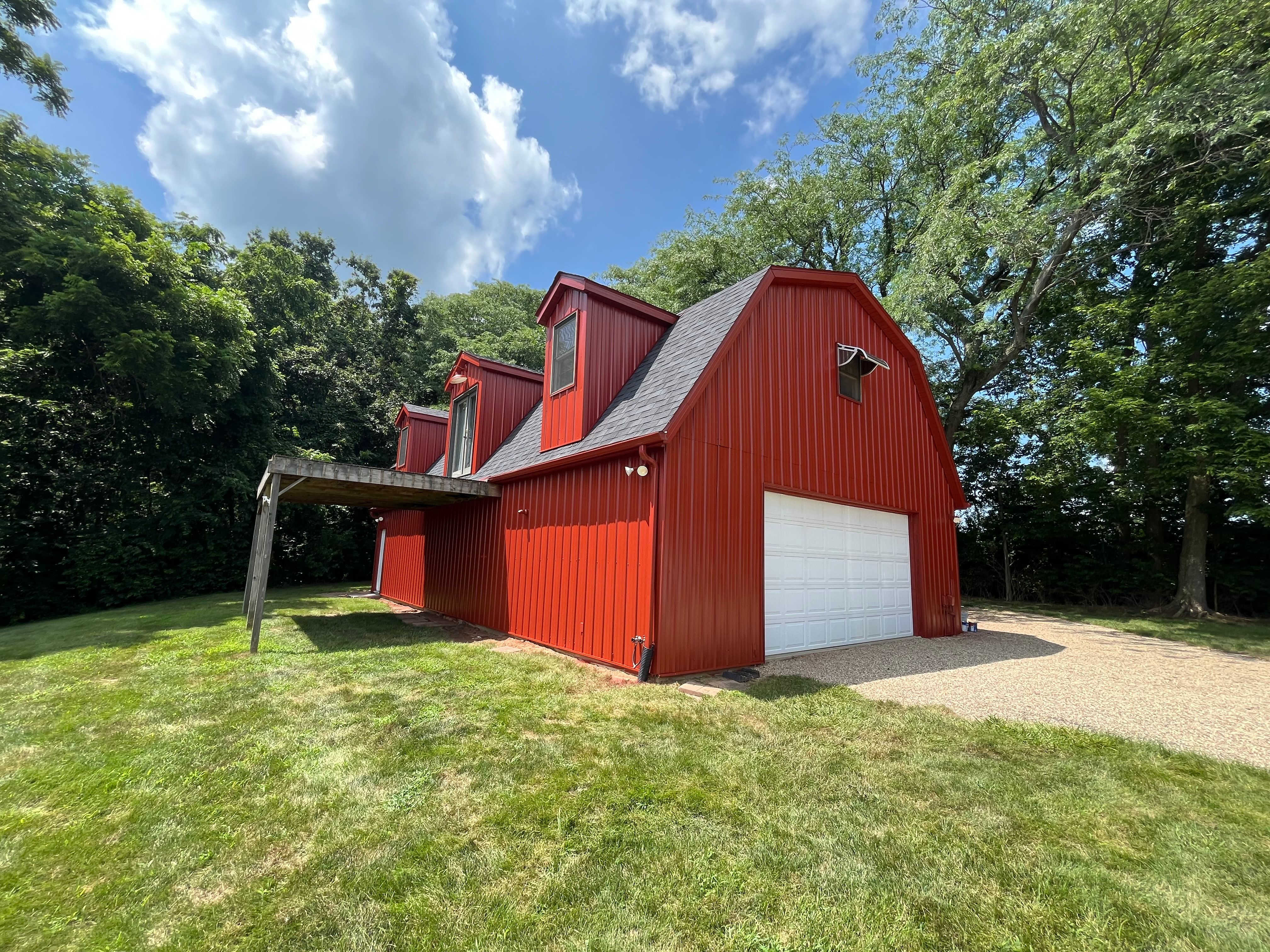  for LOCKWOOD FINISHES in Springfield, IL