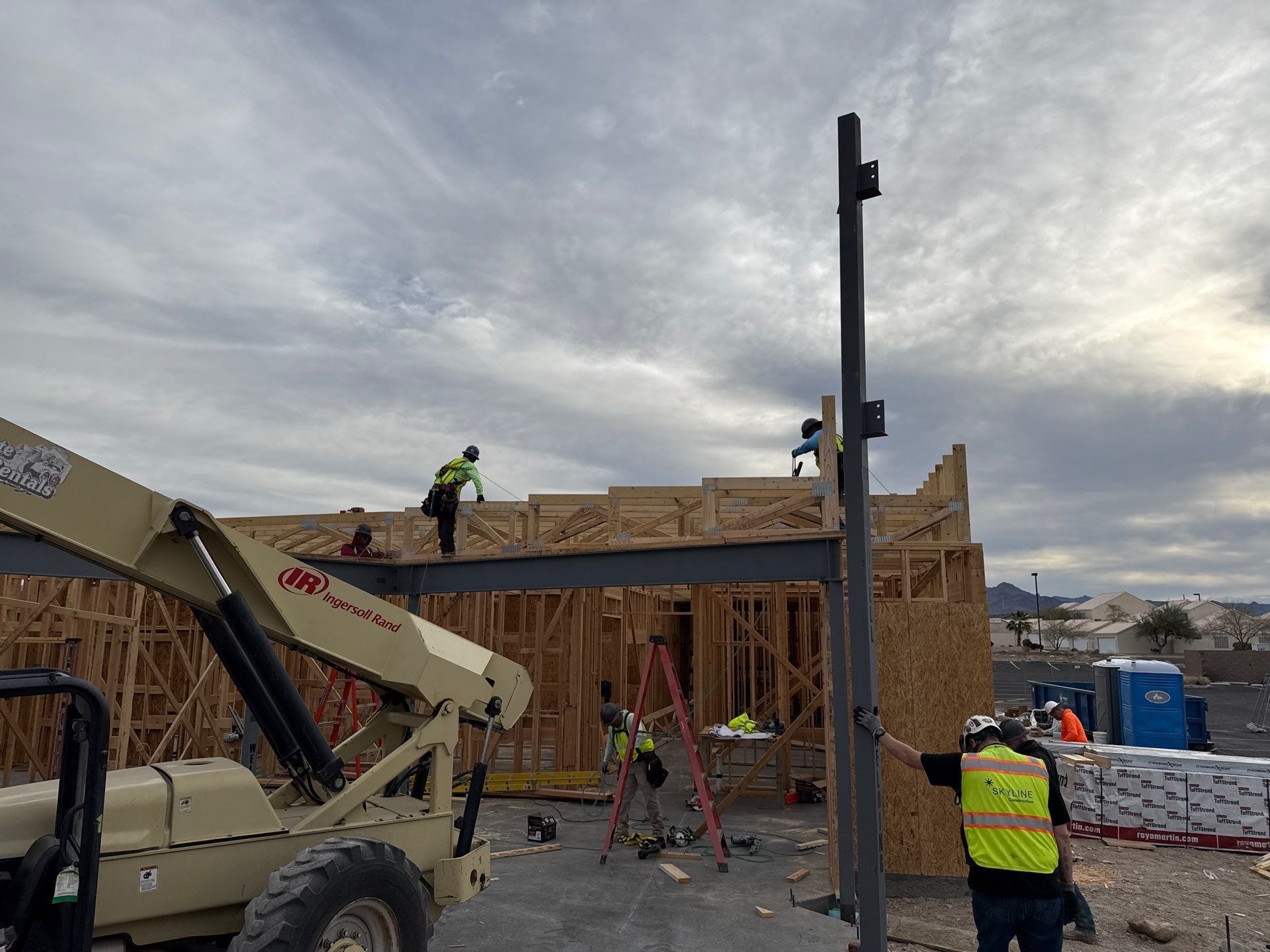  for Ant Farm Construction in Kingman, AZ