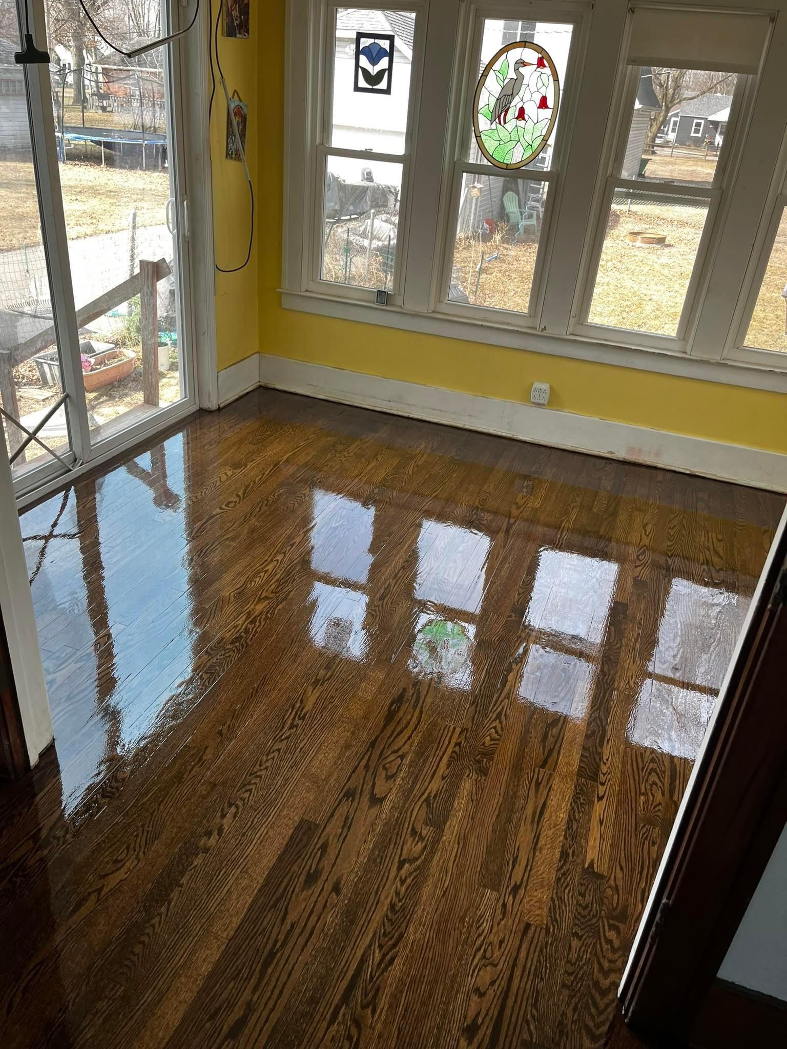All Photos for Kozlowski’s Hardwood Floor Refinishing in Flat Rock, Michigan