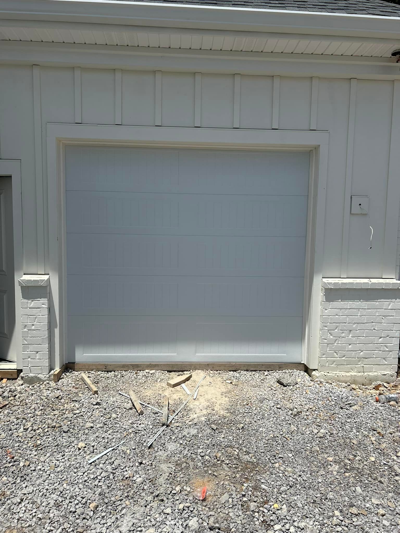  for Roby's Door Service in La Grange, KY