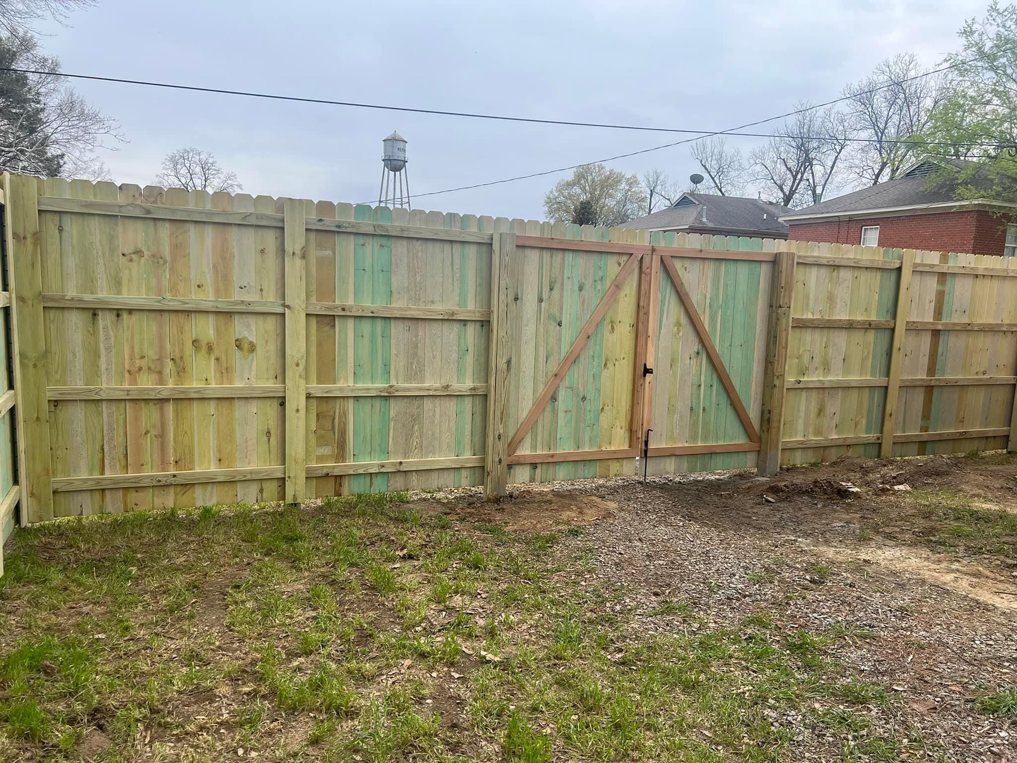  for Manning Fence, LLC in Hernando, MS