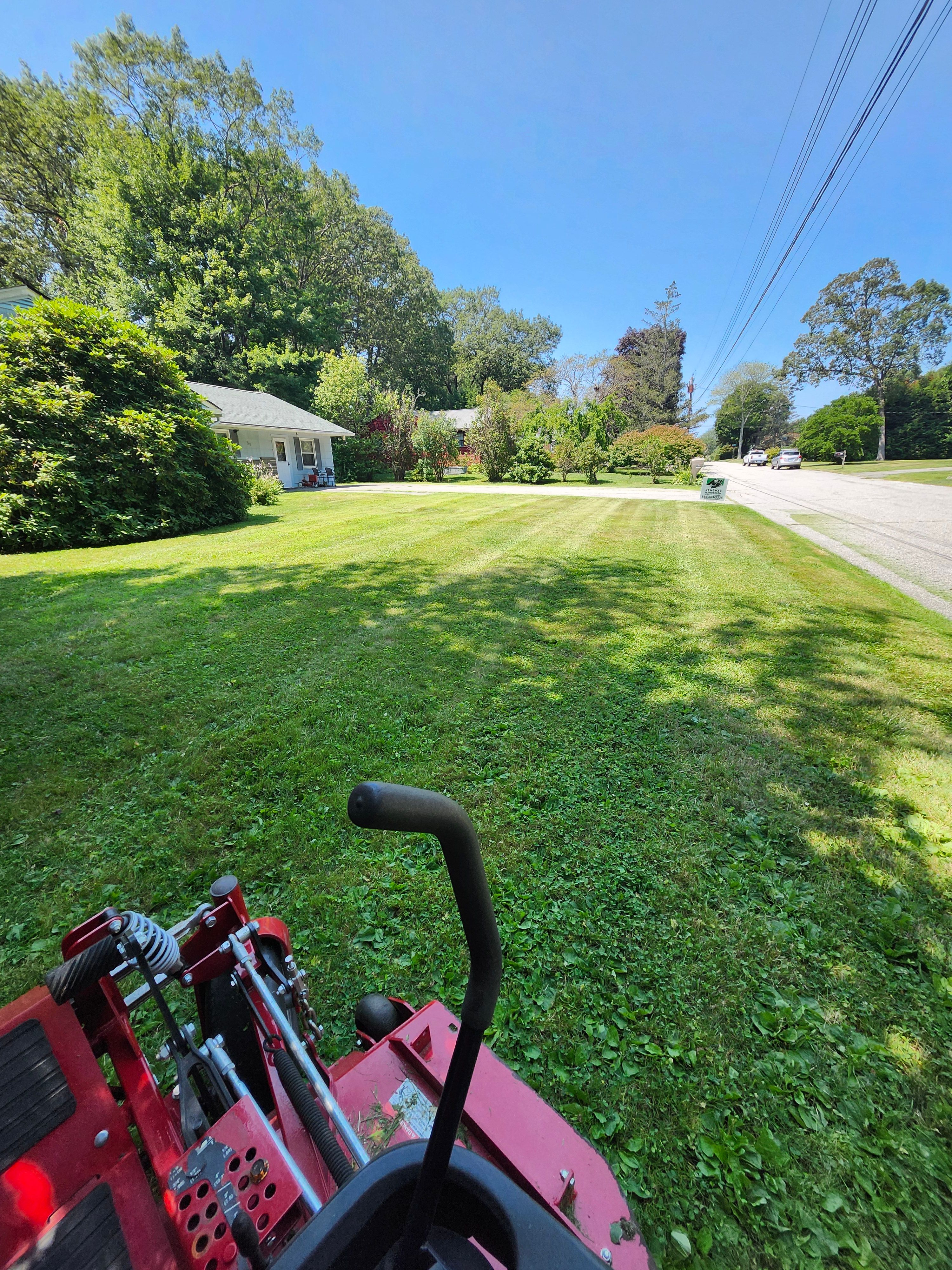 Lawn Mowing for Landscape Innovations LLC in Torrington, CT