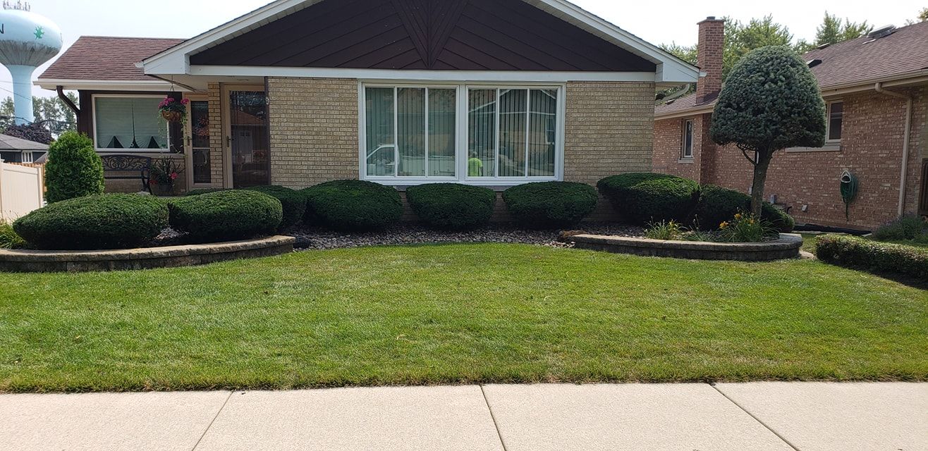 All Photos for Sals Lawn and Landscape in Oak Lawn, IL