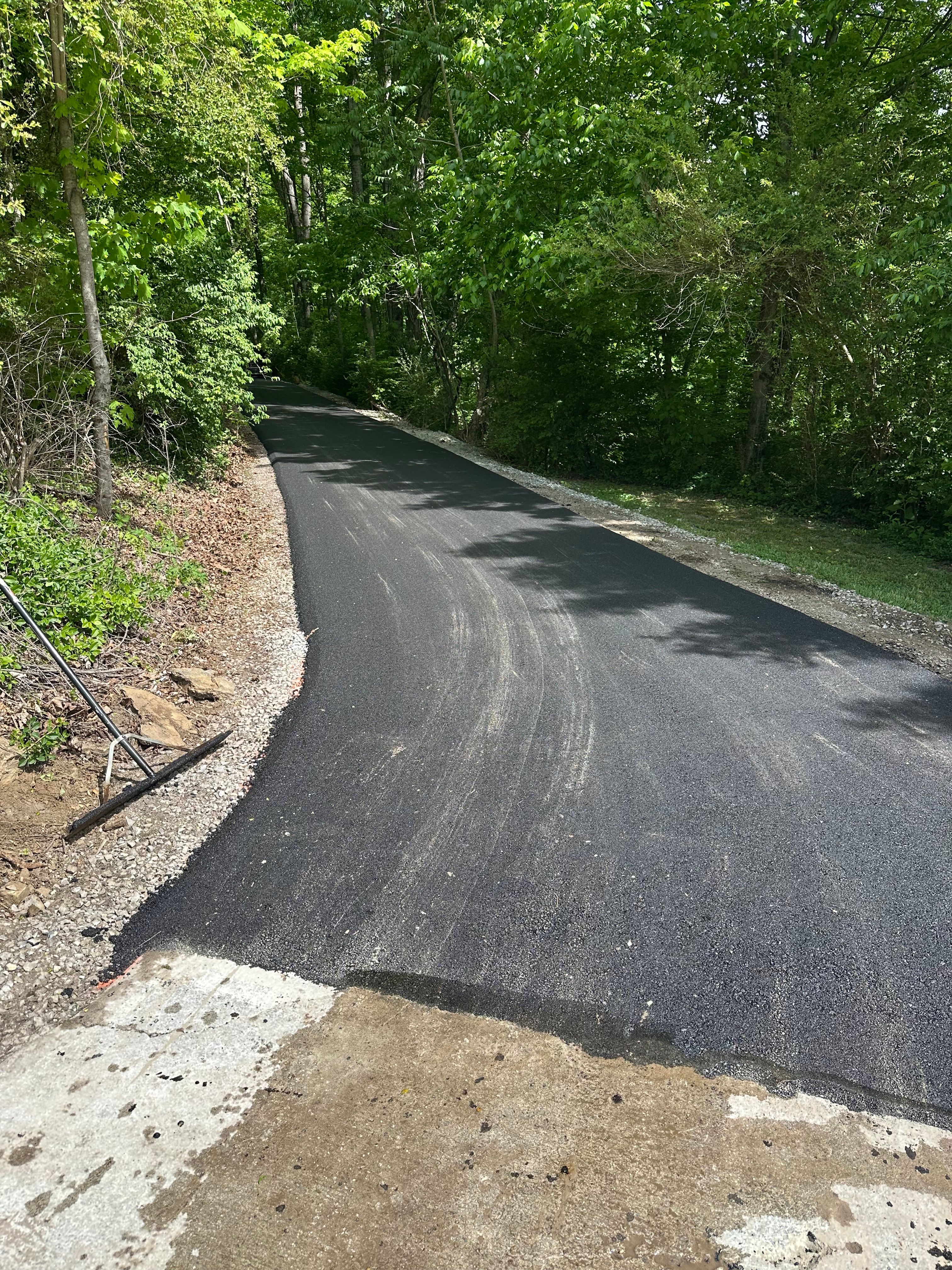  for Metzler Paving and Sealcoating LLC in Jacksboro, TN