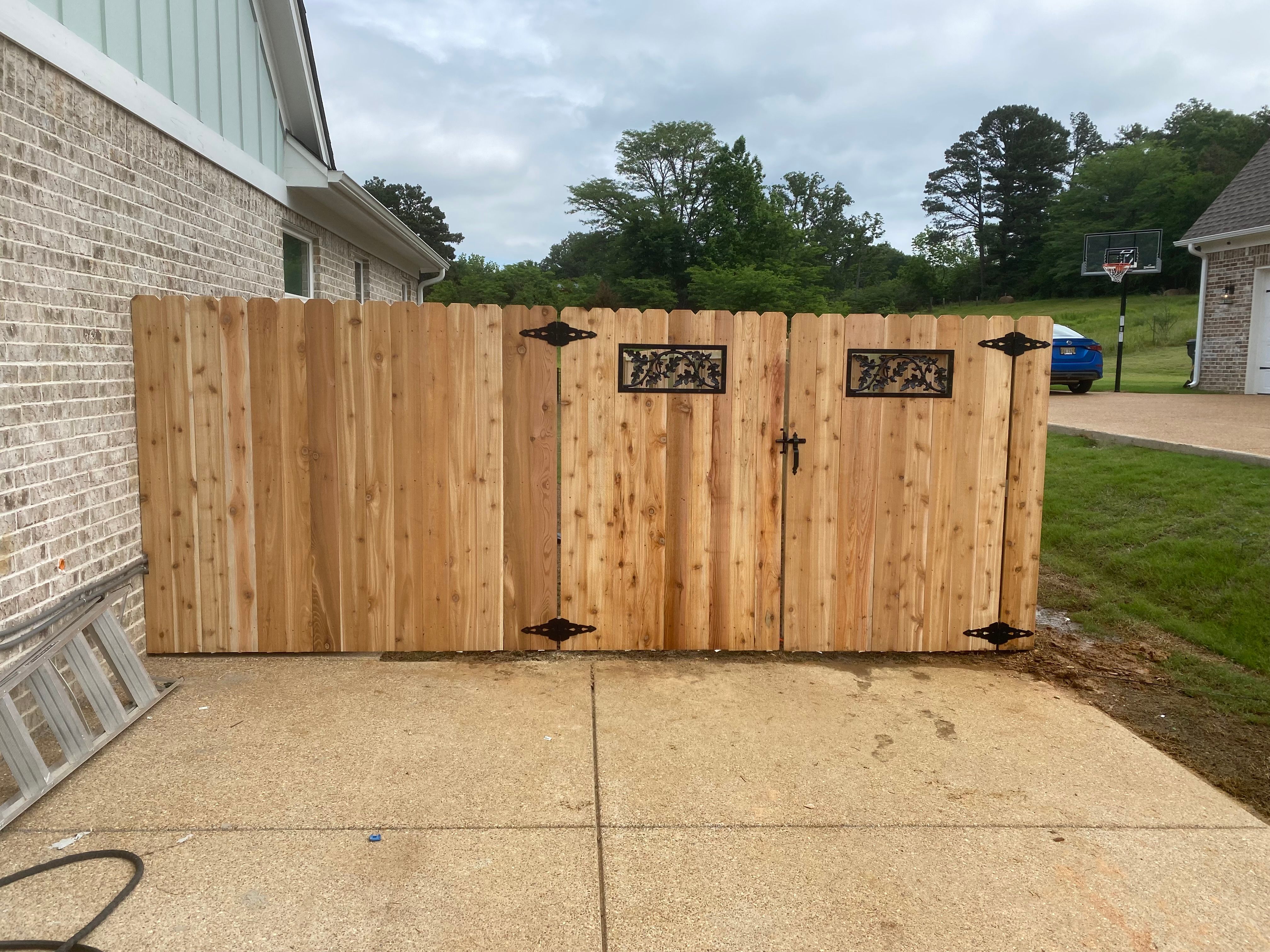  for Manning Fence, LLC in Hernando, MS