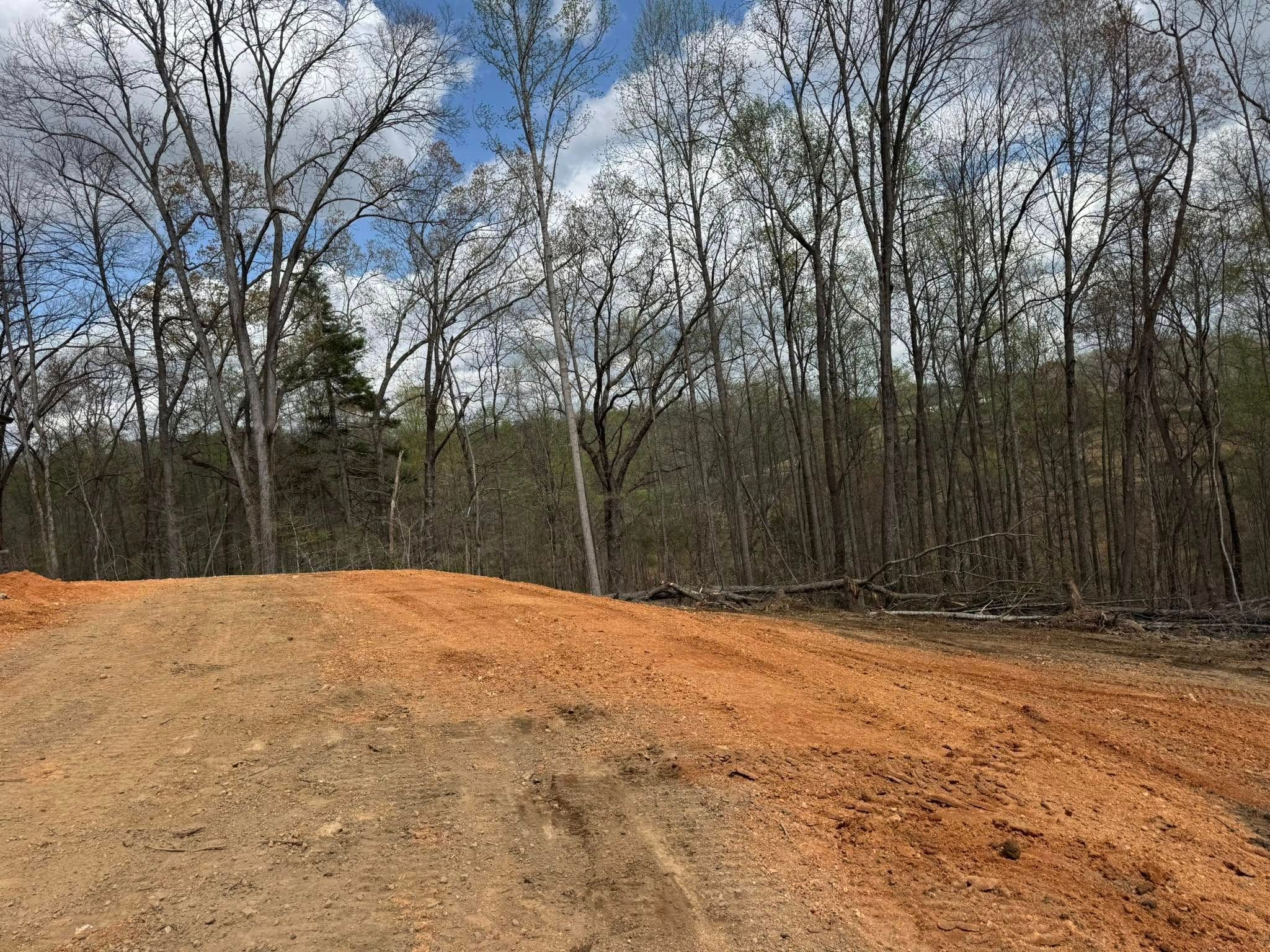  for F&CO Excavation in Clinton, TN