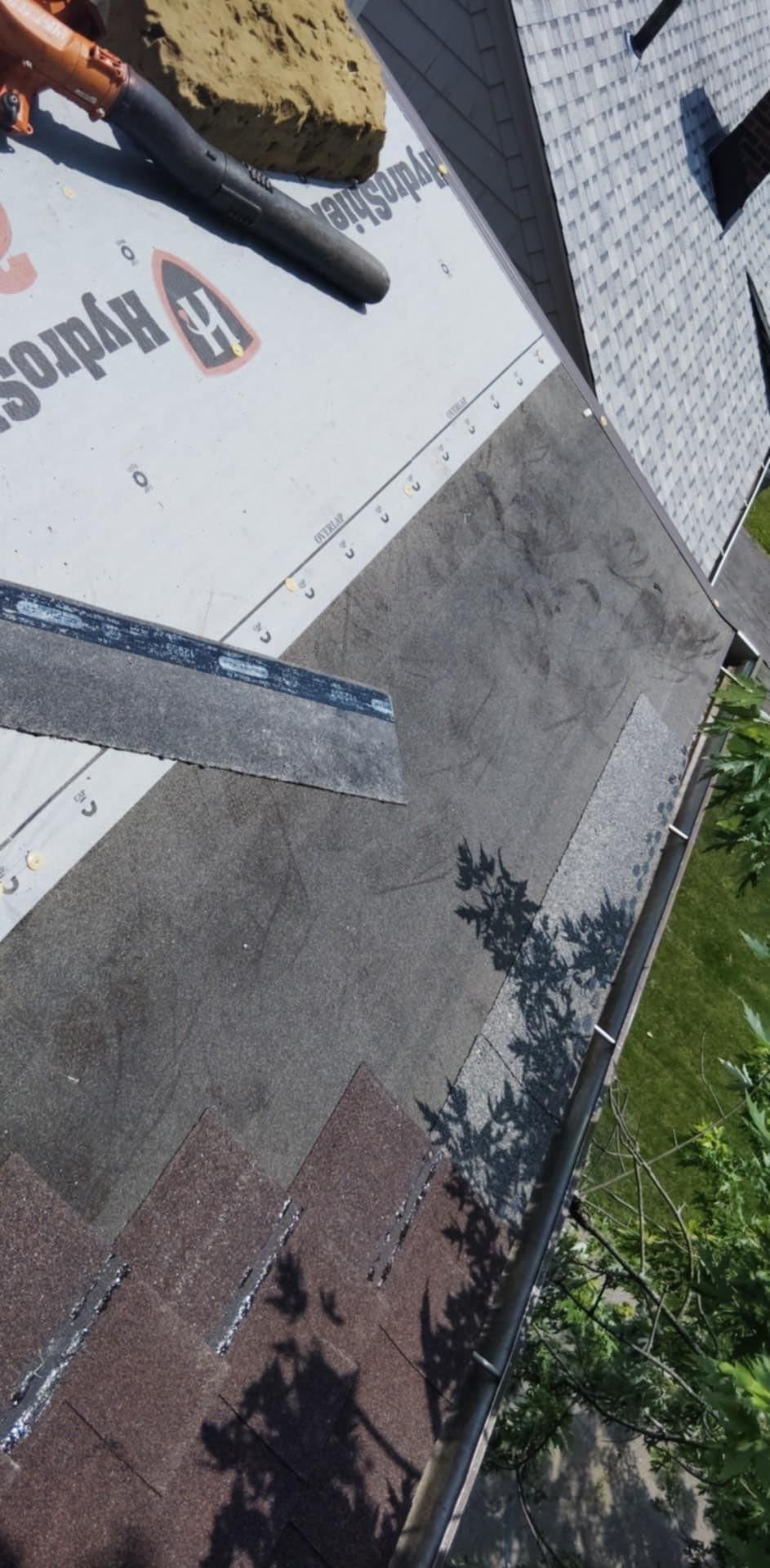  for J&M Roofing & Exteriors in Barberton, OH