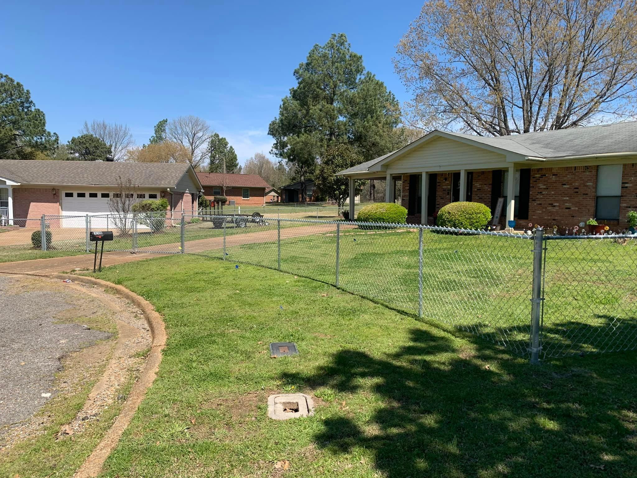  for Manning Fence, LLC in Hernando, MS