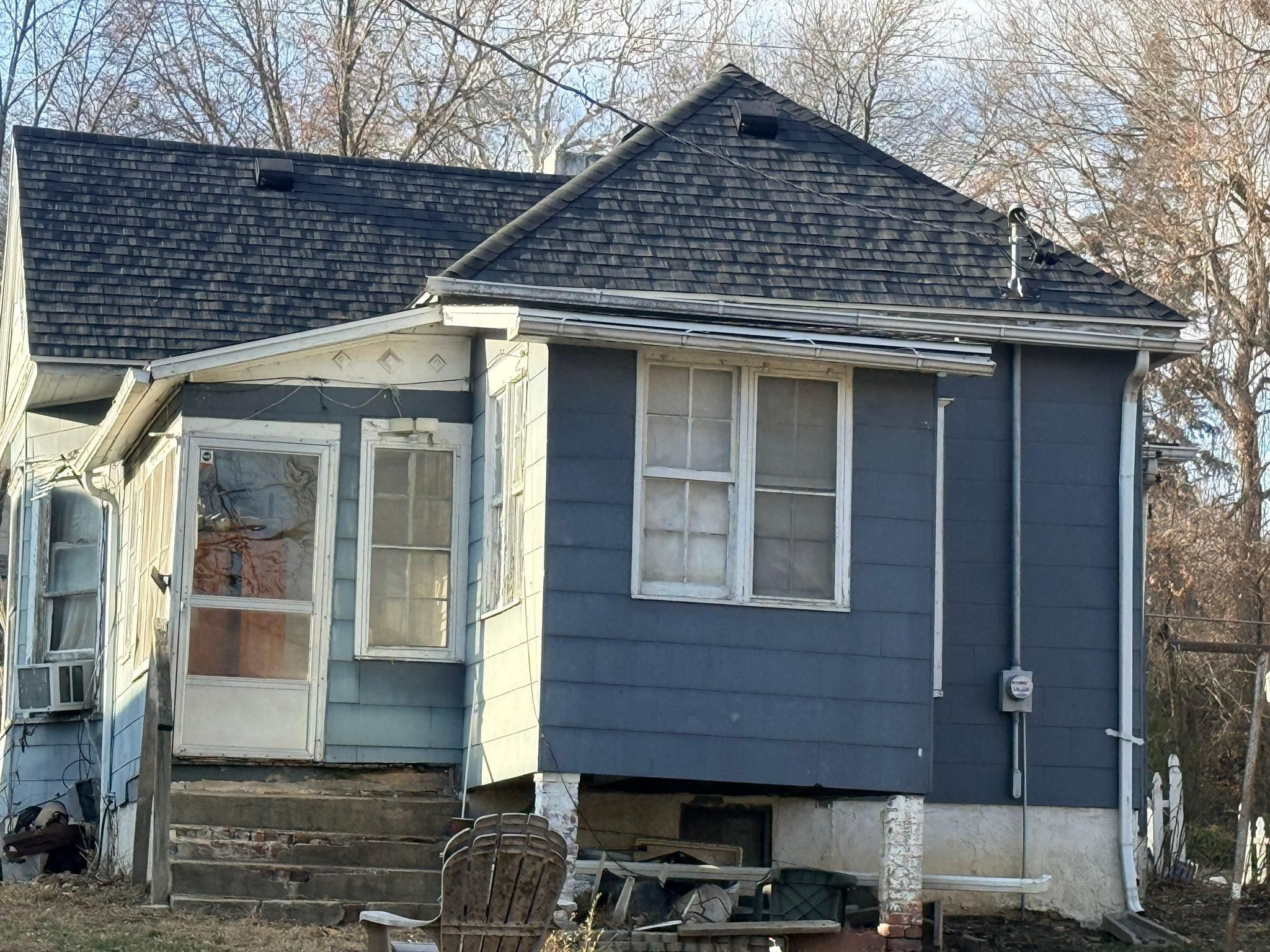  for Full Roof Replacement and Repairs in Saint Joseph, MO