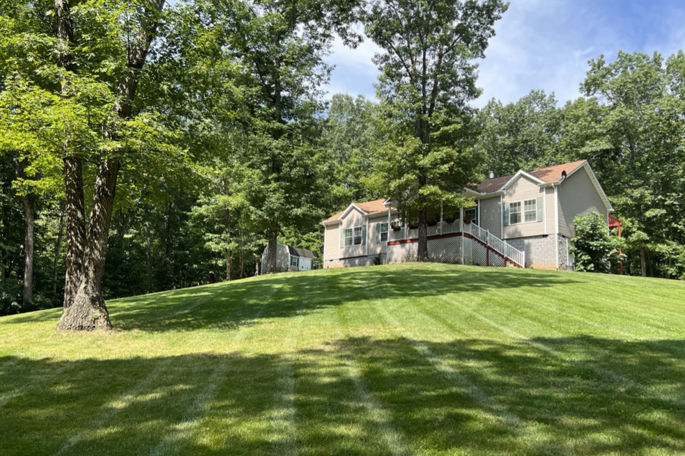  for Virginia Yard Pros in Appomattox, VA