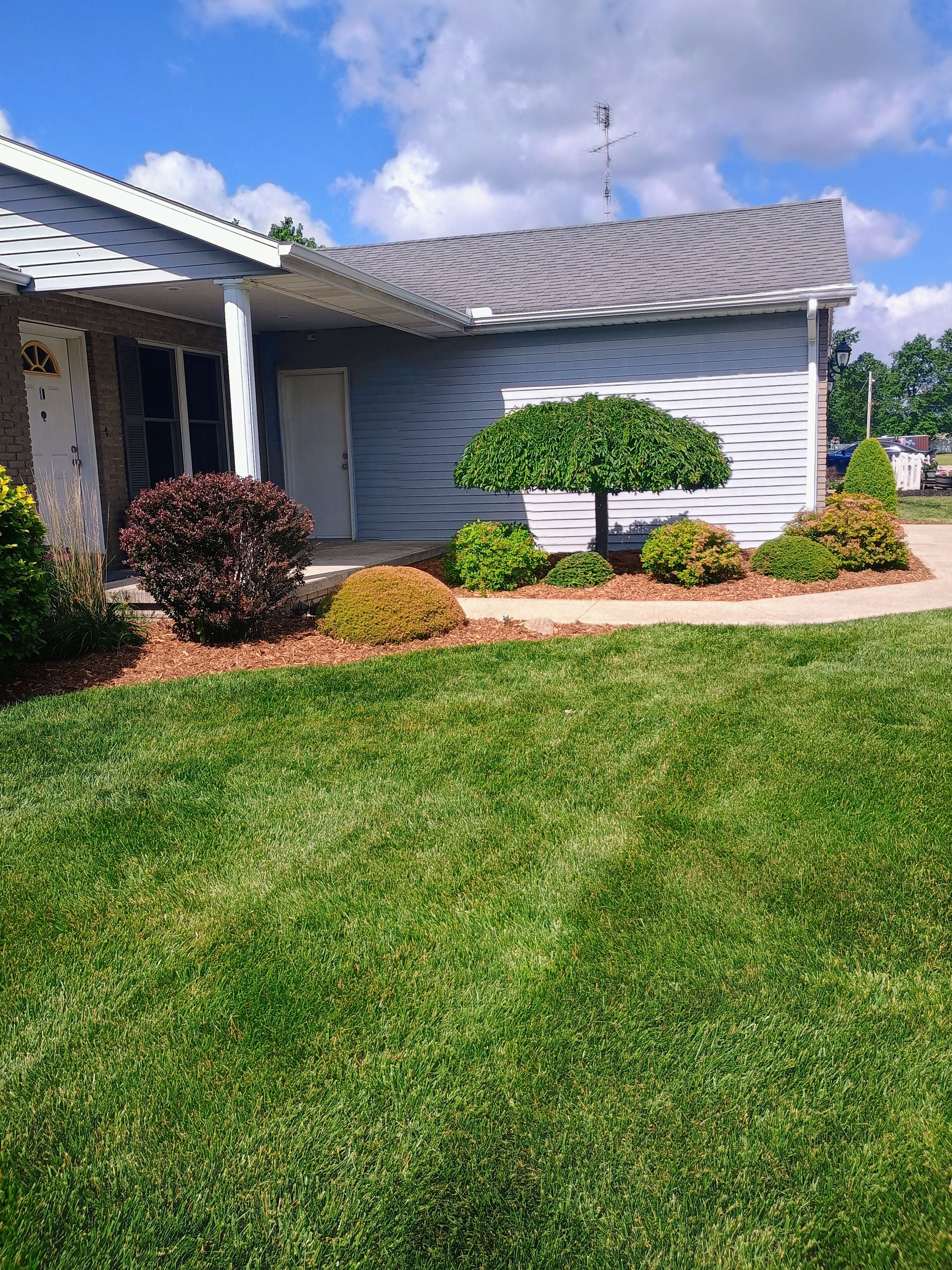  for R&M Lawn Control in Defiance, OH