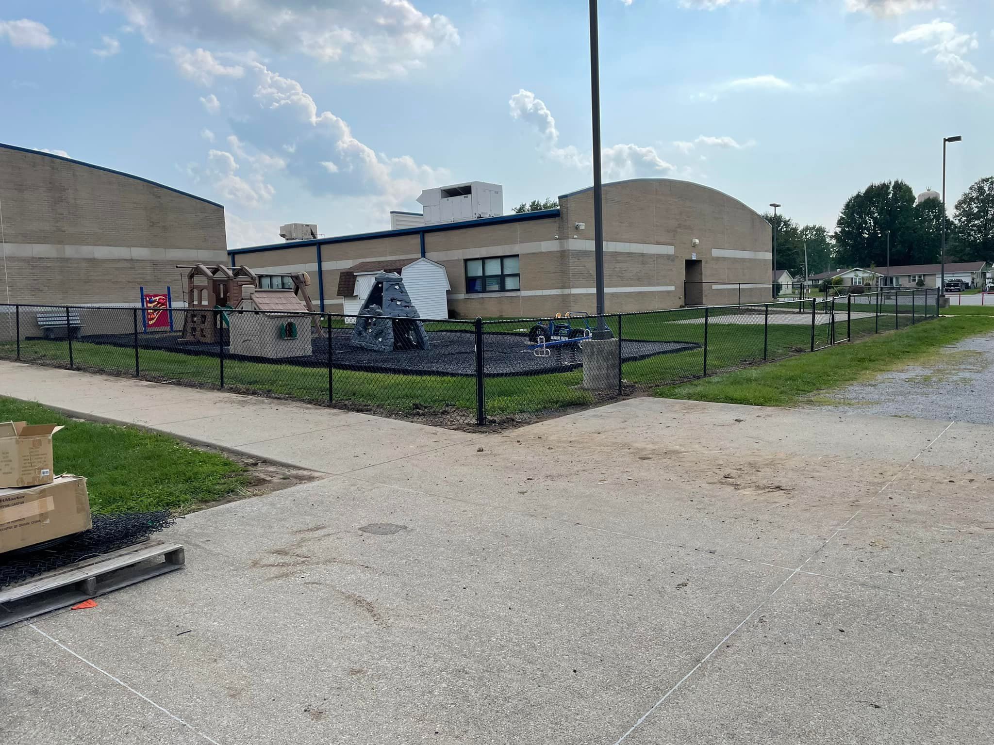  for Fence Worx in Olney, IL