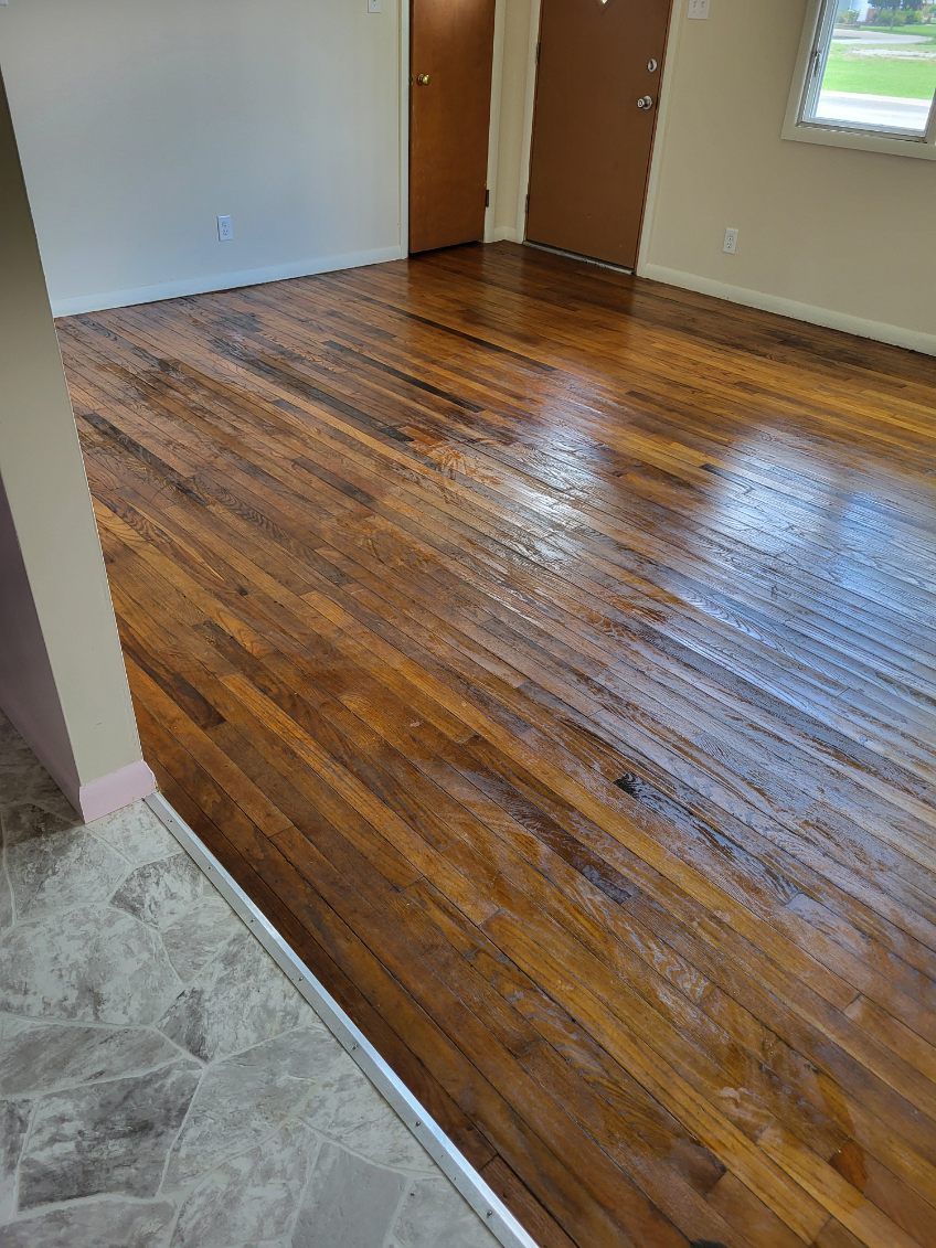  for Himelick's Construction in Elwood, IN