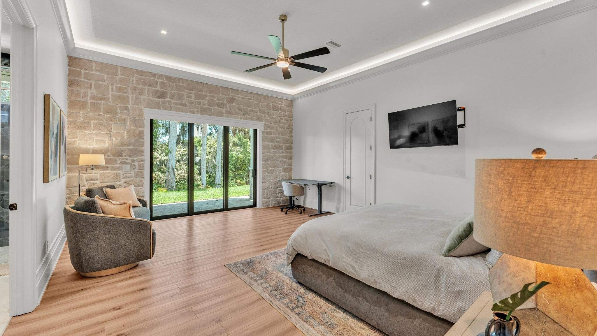  for Webb Homebuilders Group in Lakeland, FL