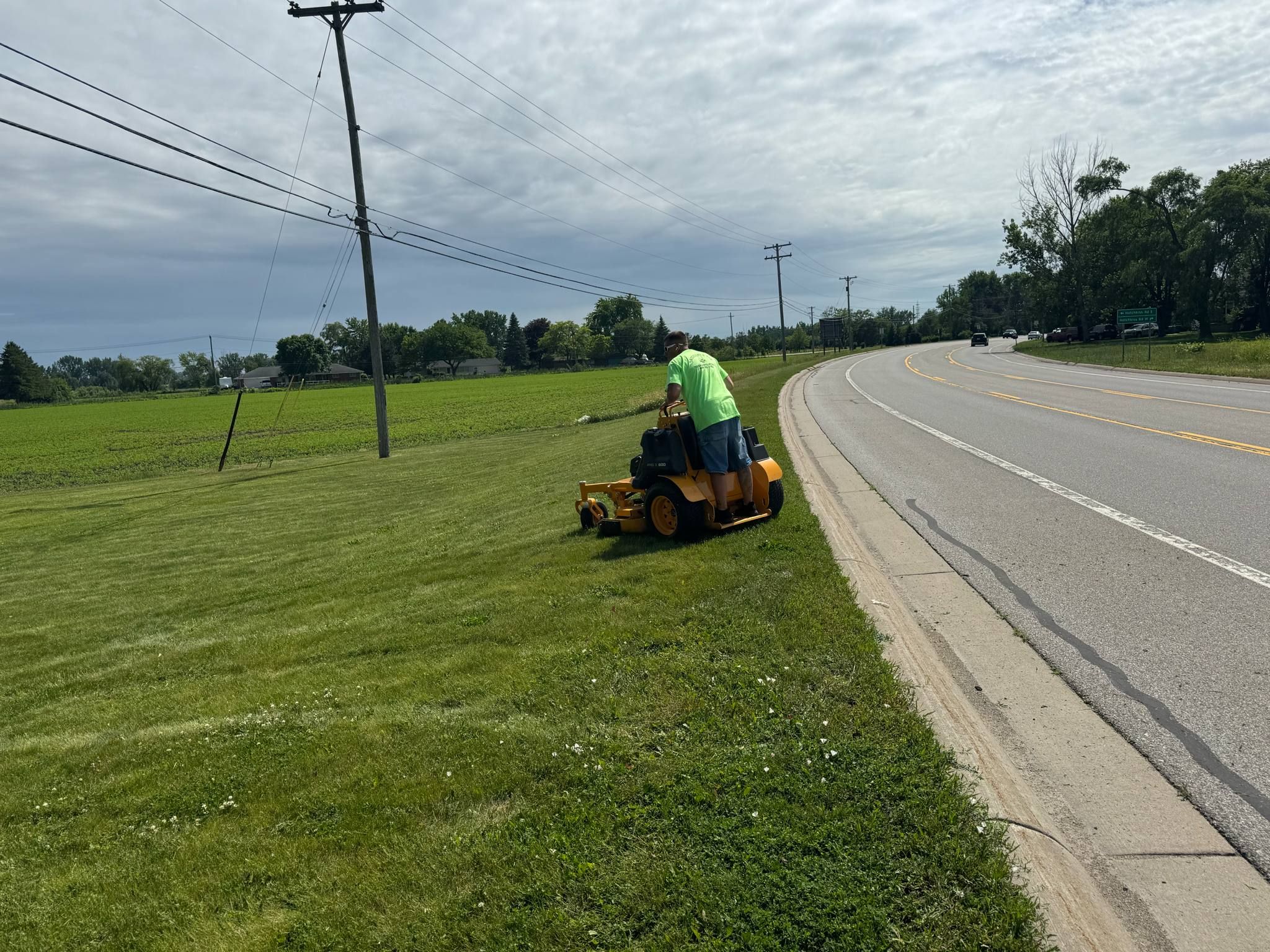  for Daugherty's Tough Lawn Care in Essexville, MI