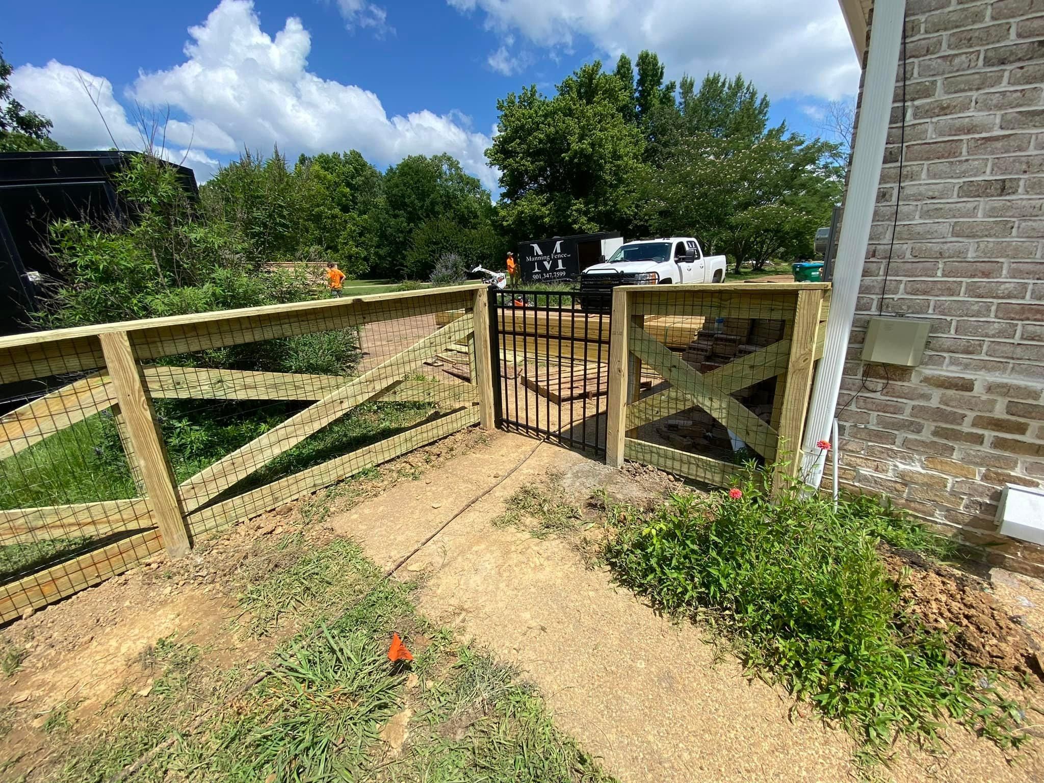  for Manning Fence, LLC in Hernando, MS