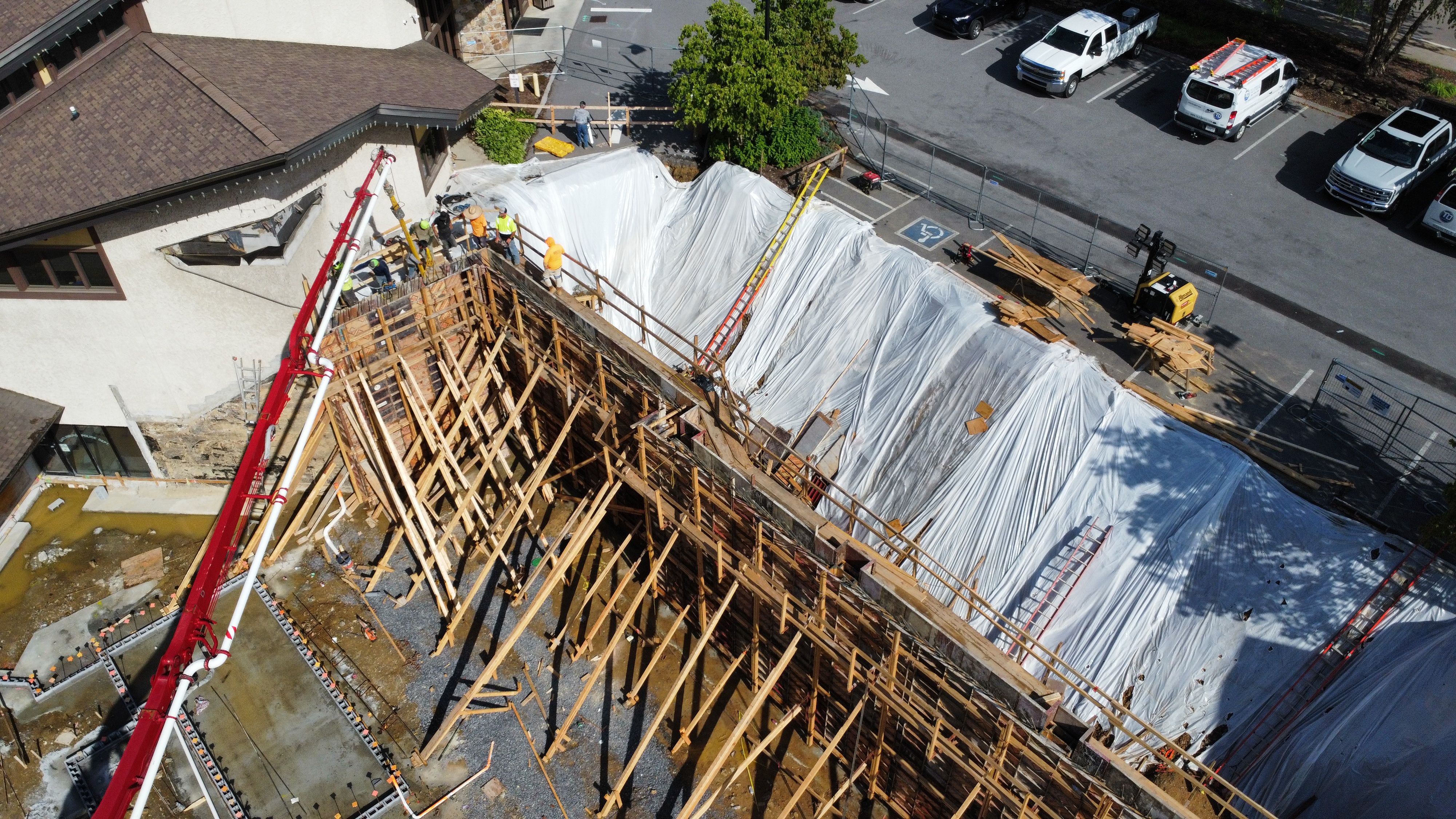  for HR Concrete Solutions LLC in Gatlinburg, TN