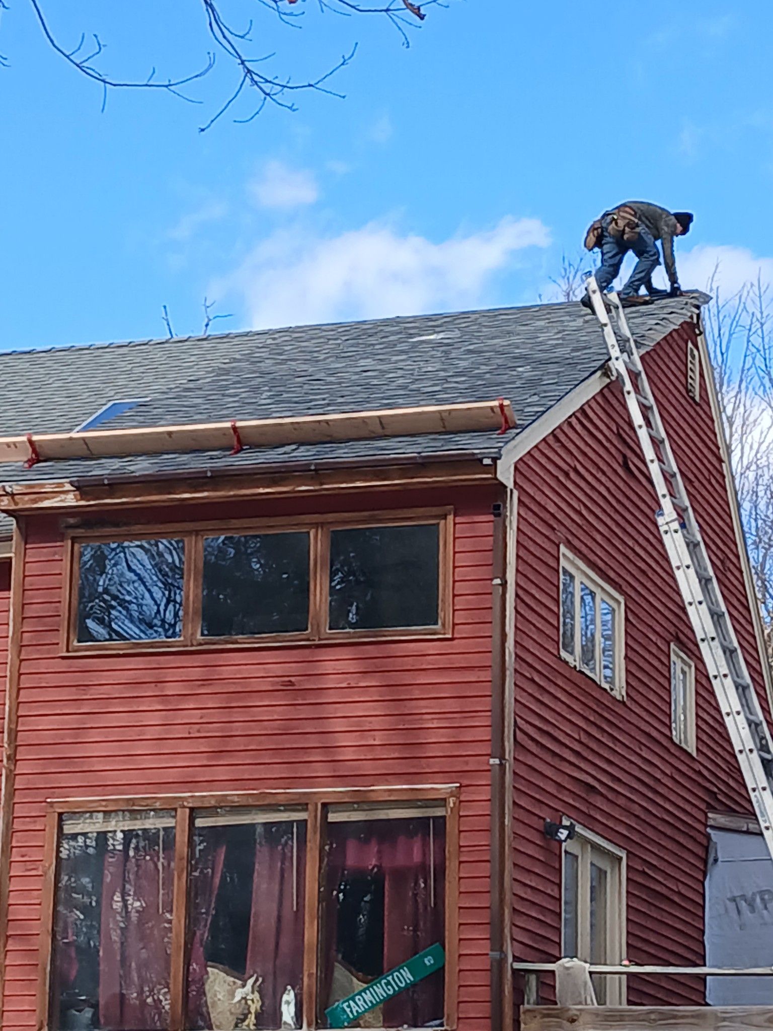  for Glennon's Roofing in Rochester, NH