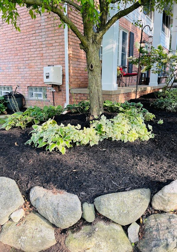  for Mulch & Dig in West Bloomfield Township, MI